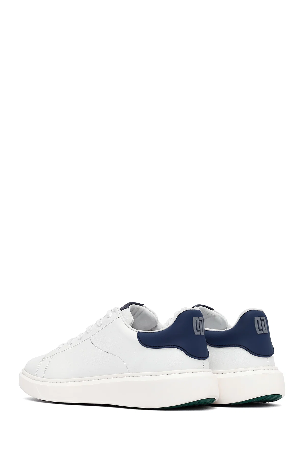 Erkek Beyaz Bağcıklı Kalın Tabanlı Deri Sneaker - Image 5