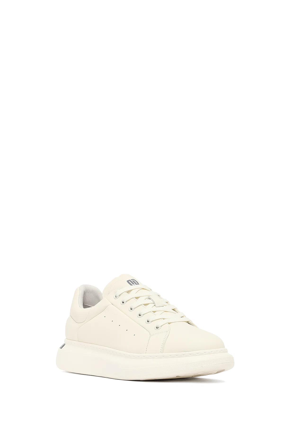 Erkek Beyaz Bağcıklı Kalın Tabanlı Deri Sneaker - Image 6