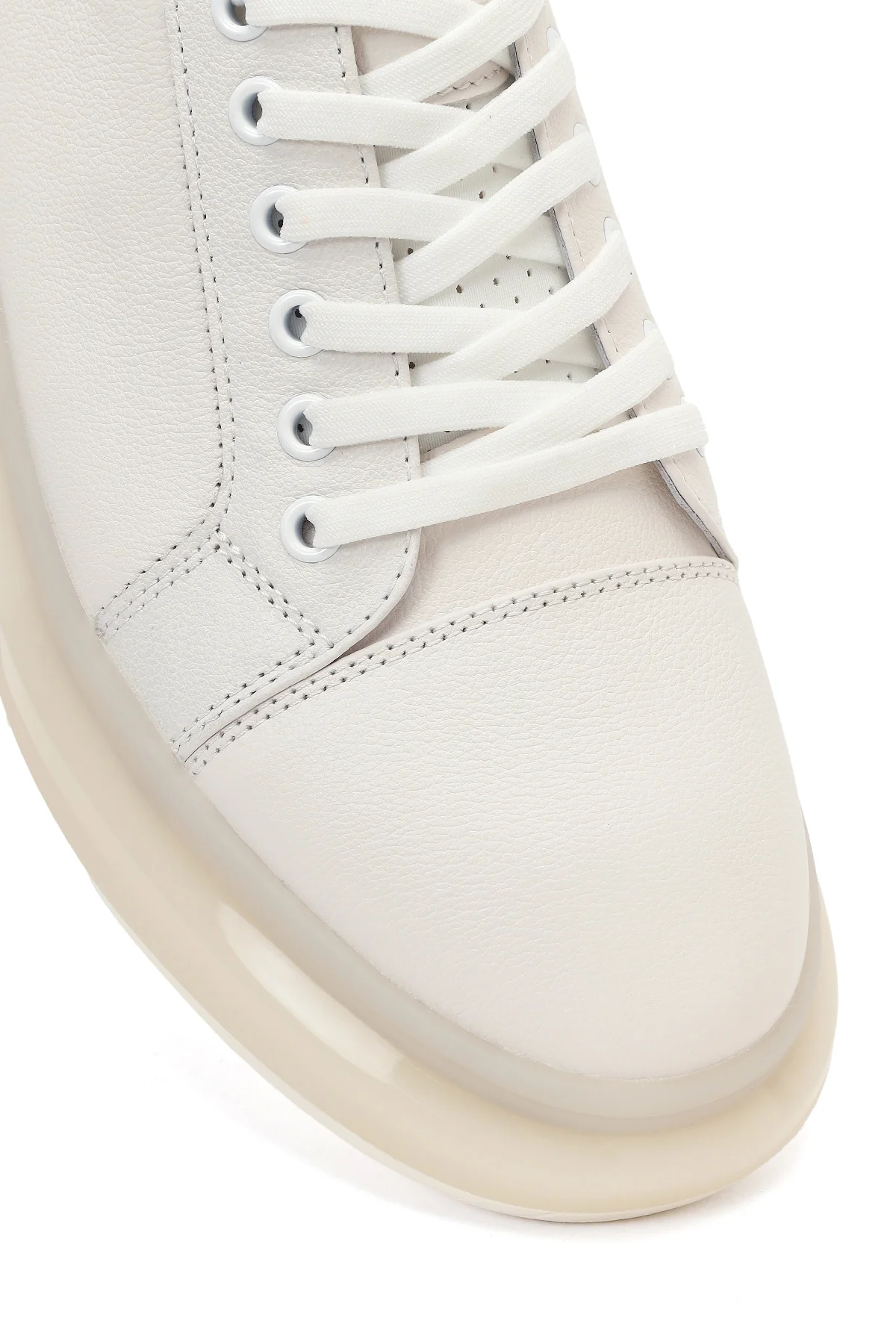 Erkek Beyaz Bağcıklı Kalın Tabanlı Deri Sneaker - Image 9