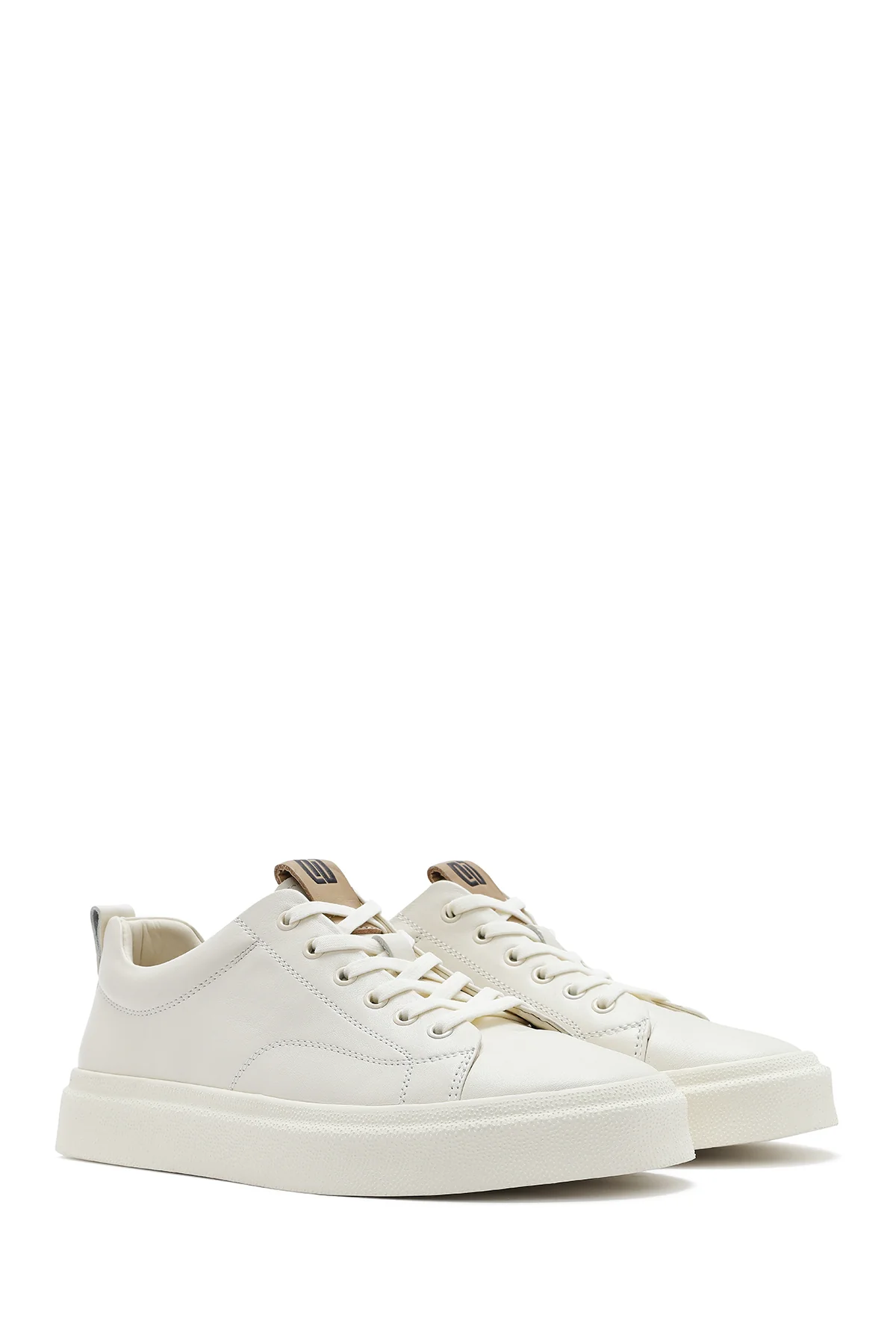 Erkek Beyaz Bağcıklı Kalın Tabanlı Deri Sneaker - Image 2