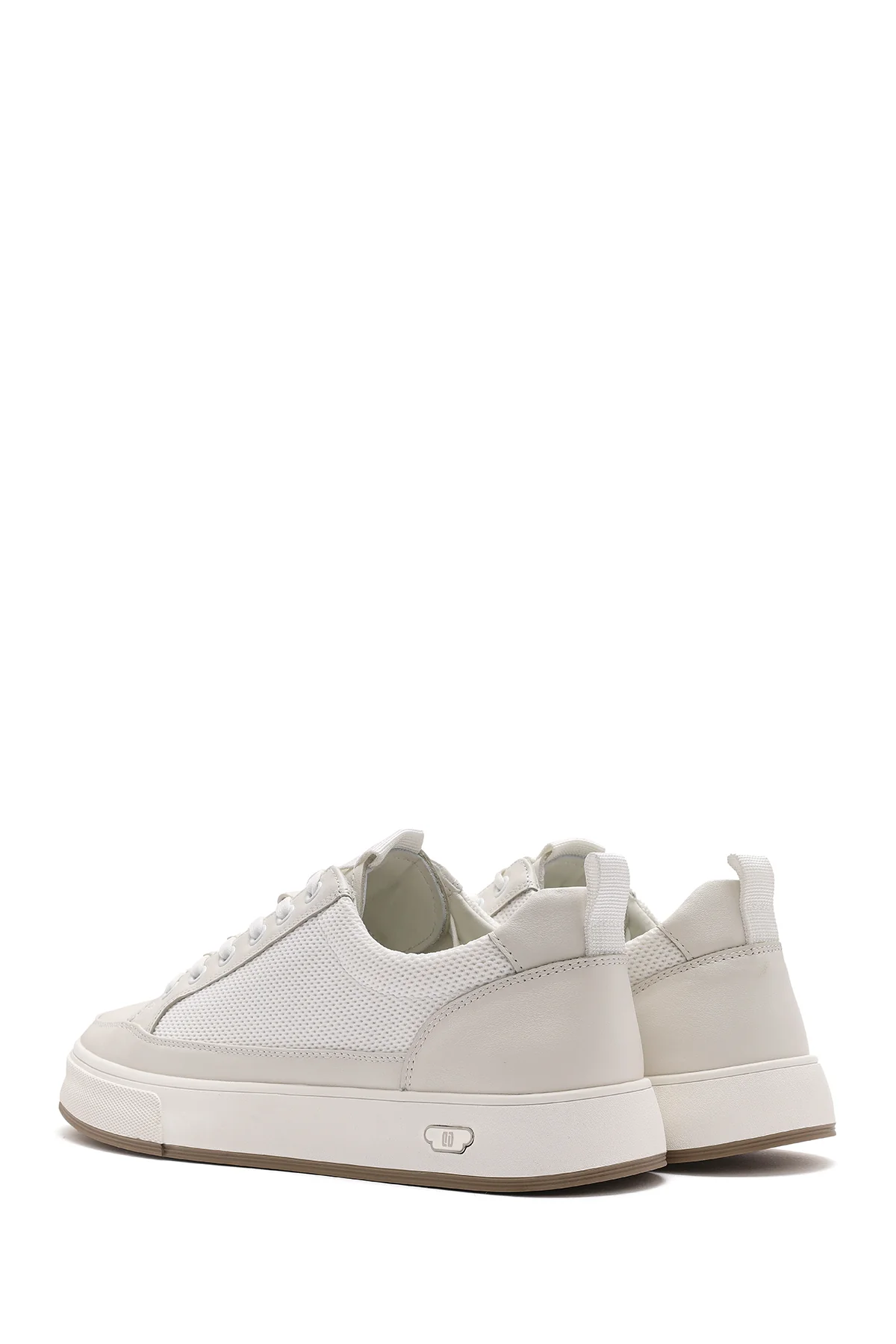 Erkek Beyaz Bağcıklı Kalın Tabanlı Deri Sneaker - Image 6