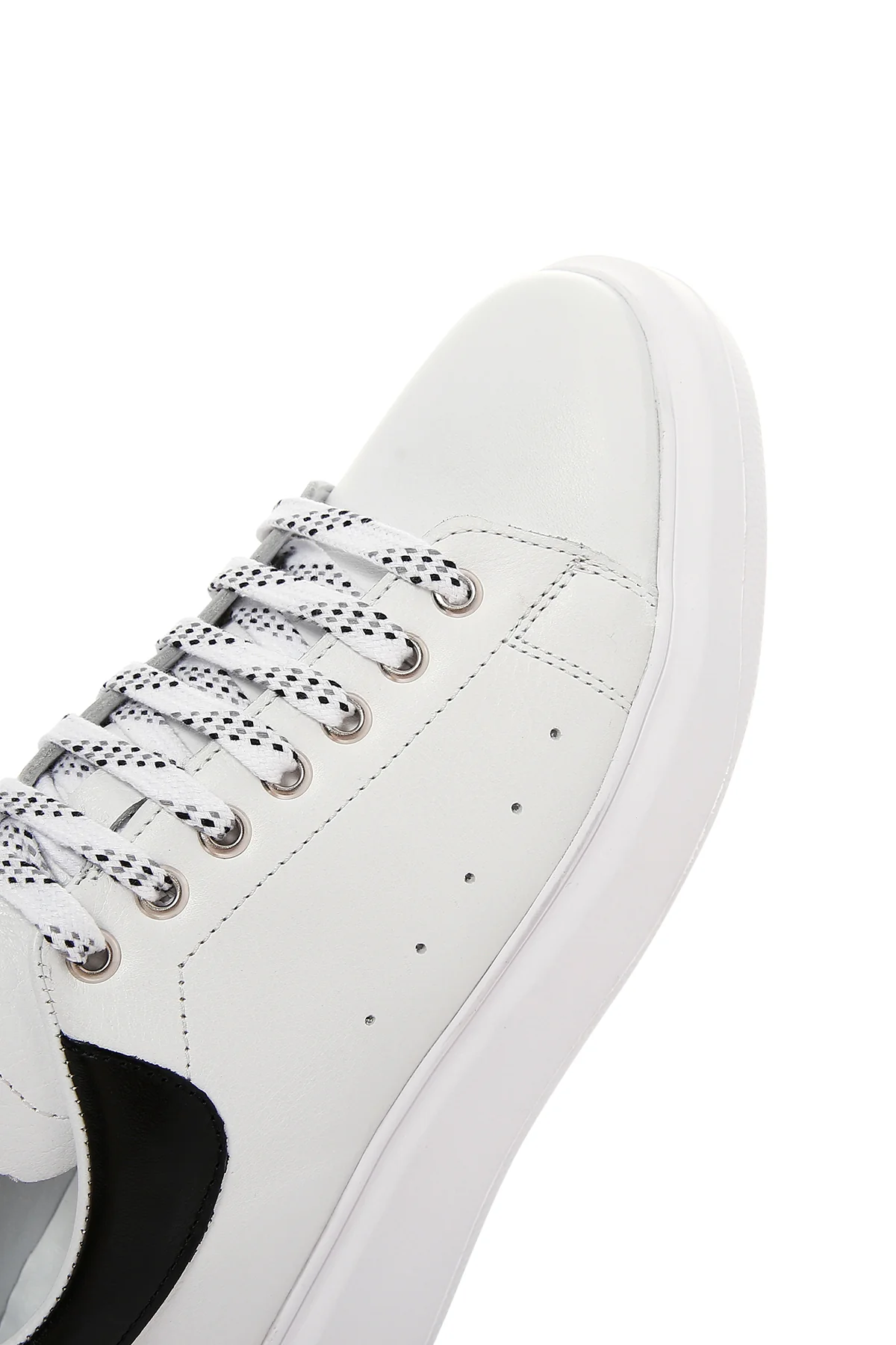 Erkek Beyaz Deri Kalın Tabanlı Sneaker - Image 9