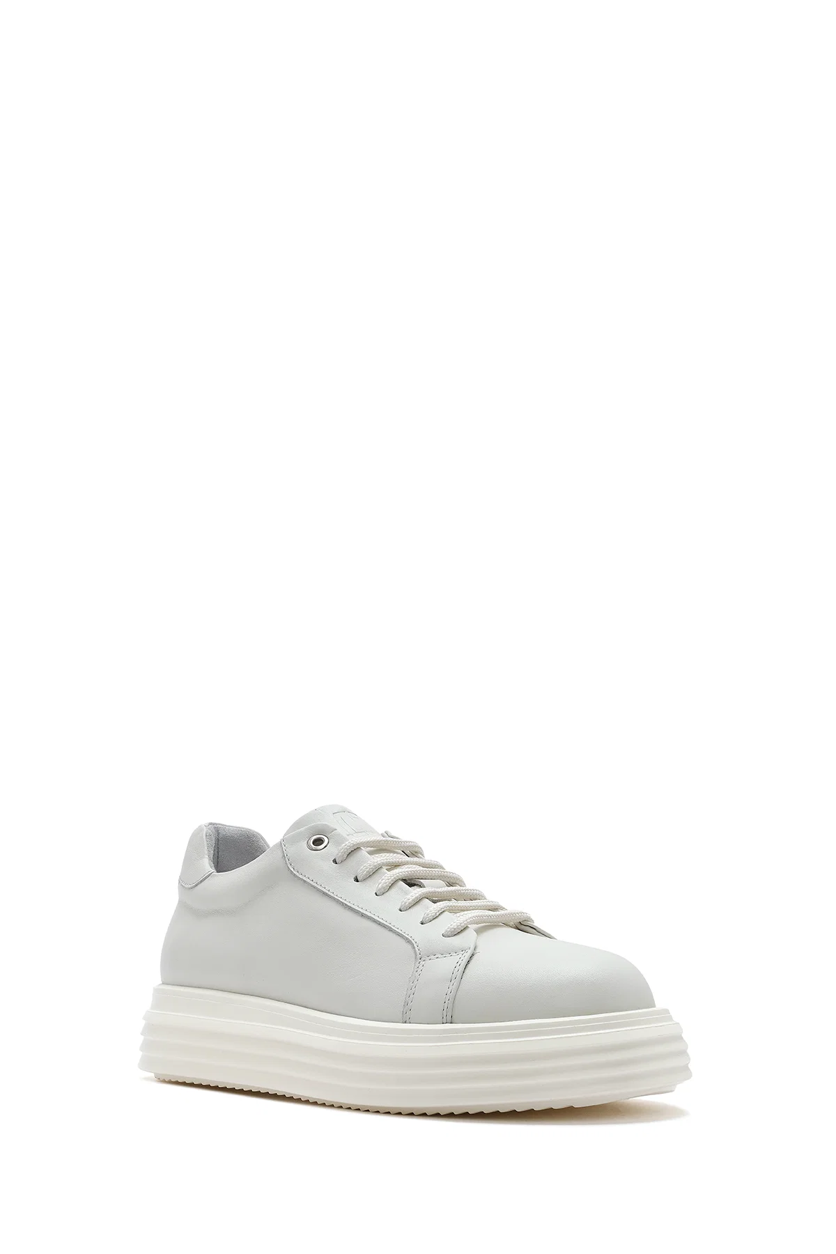 Erkek Beyaz Kalın Tabanlı Bağcıklı Deri Sneaker - Image 6