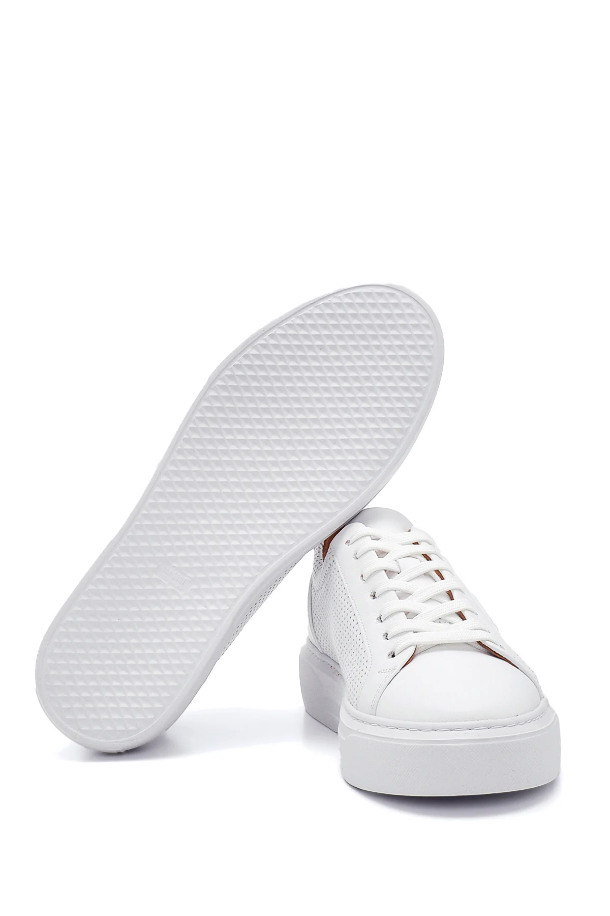 Erkek Deri Delikli Sneaker - Image 4