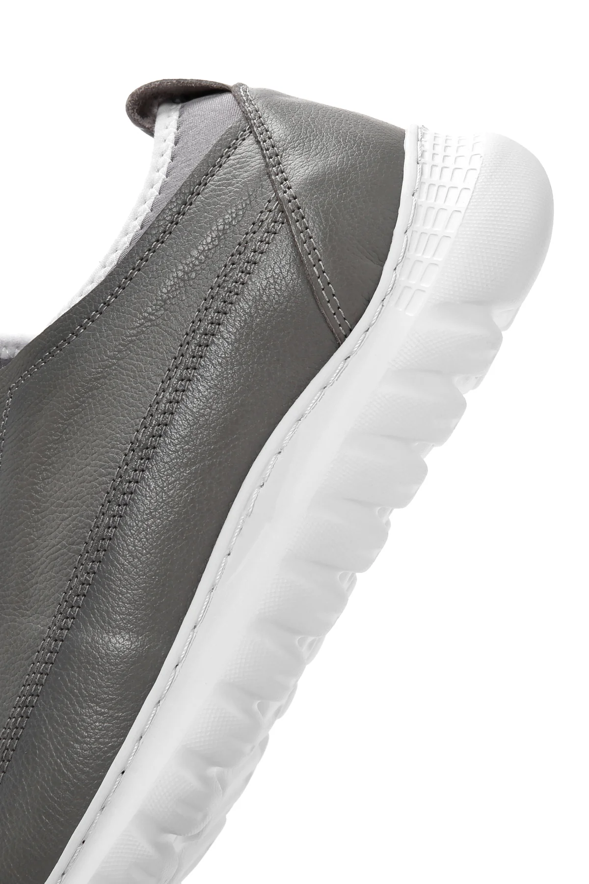 Erkek Gri Bağcıklı Deri Casual Sneaker - Image 8