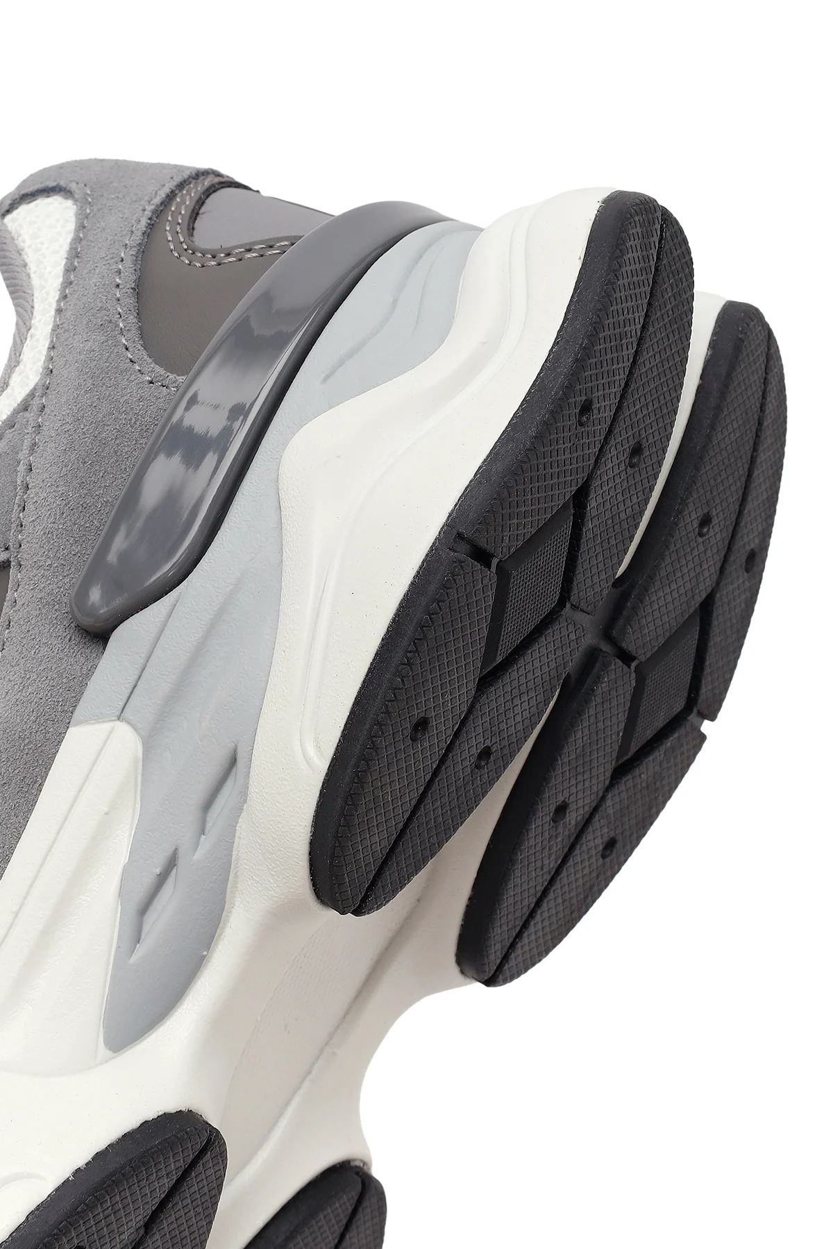 Erkek Gri Bağcıklı Kalın Tabanlı Deri Sneaker - Image 8