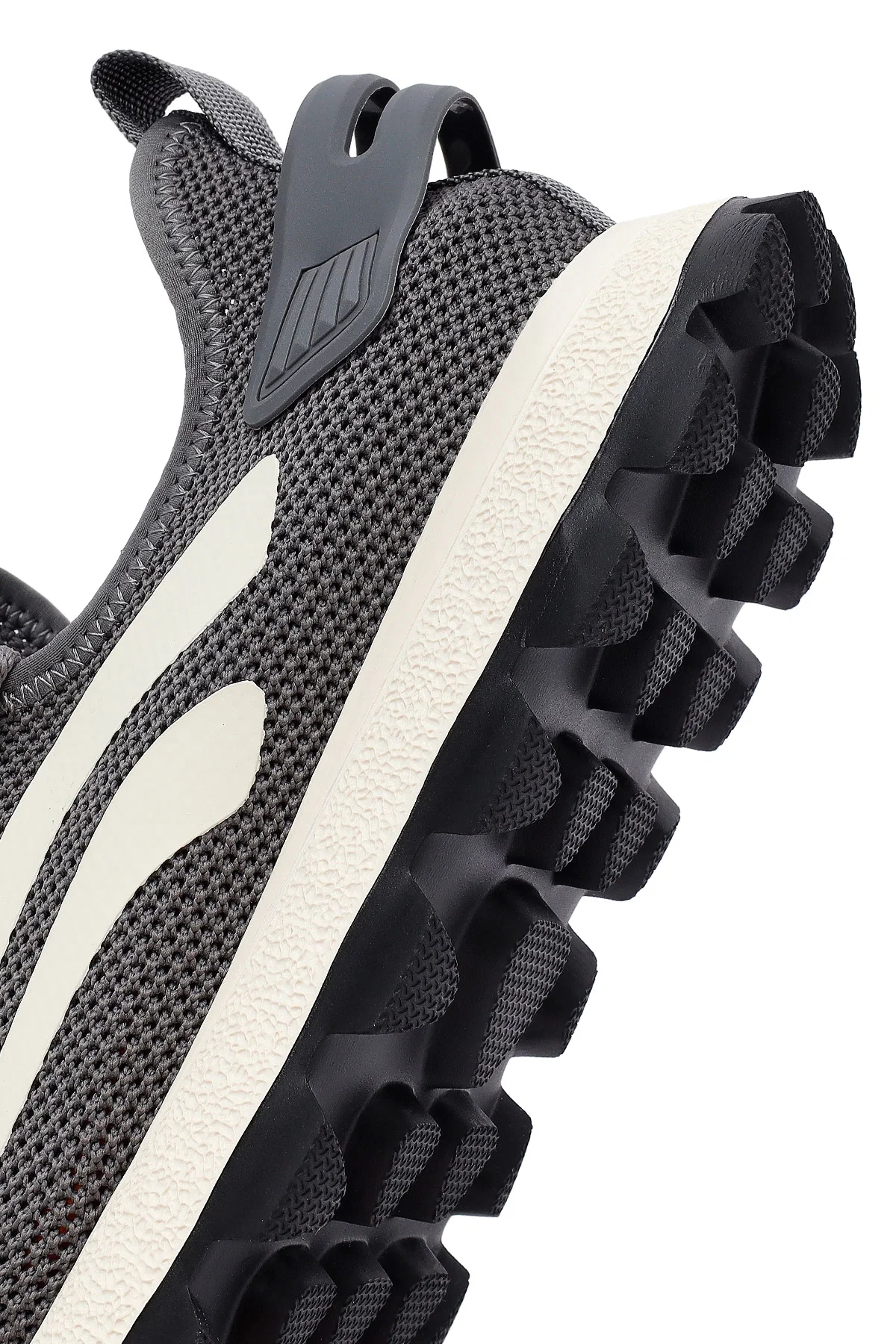 Derimod Zero Erkek Gri Bağcıklı Kalın Tabanlı Kumaş Sneaker - Image 8