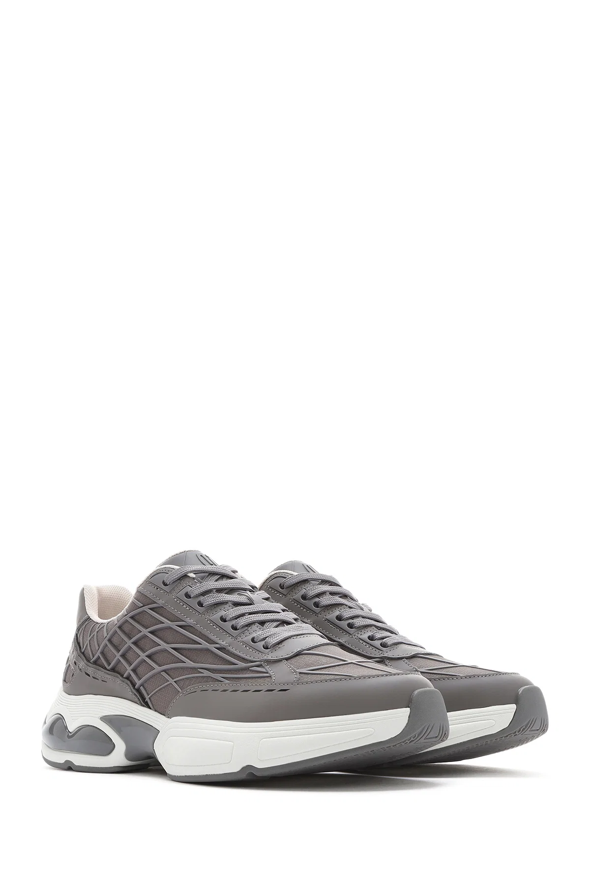 Erkek Gri Bağcıklı Kalın Tabanlı Kumaş Sneaker - Image 3
