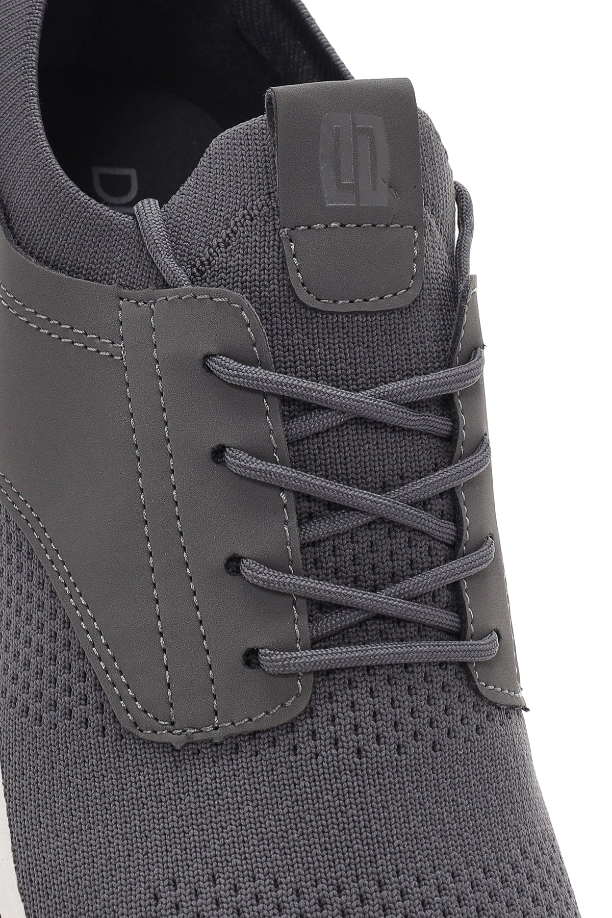 Erkek Gri Bağcıklı Kumaş Sneaker - Image 10