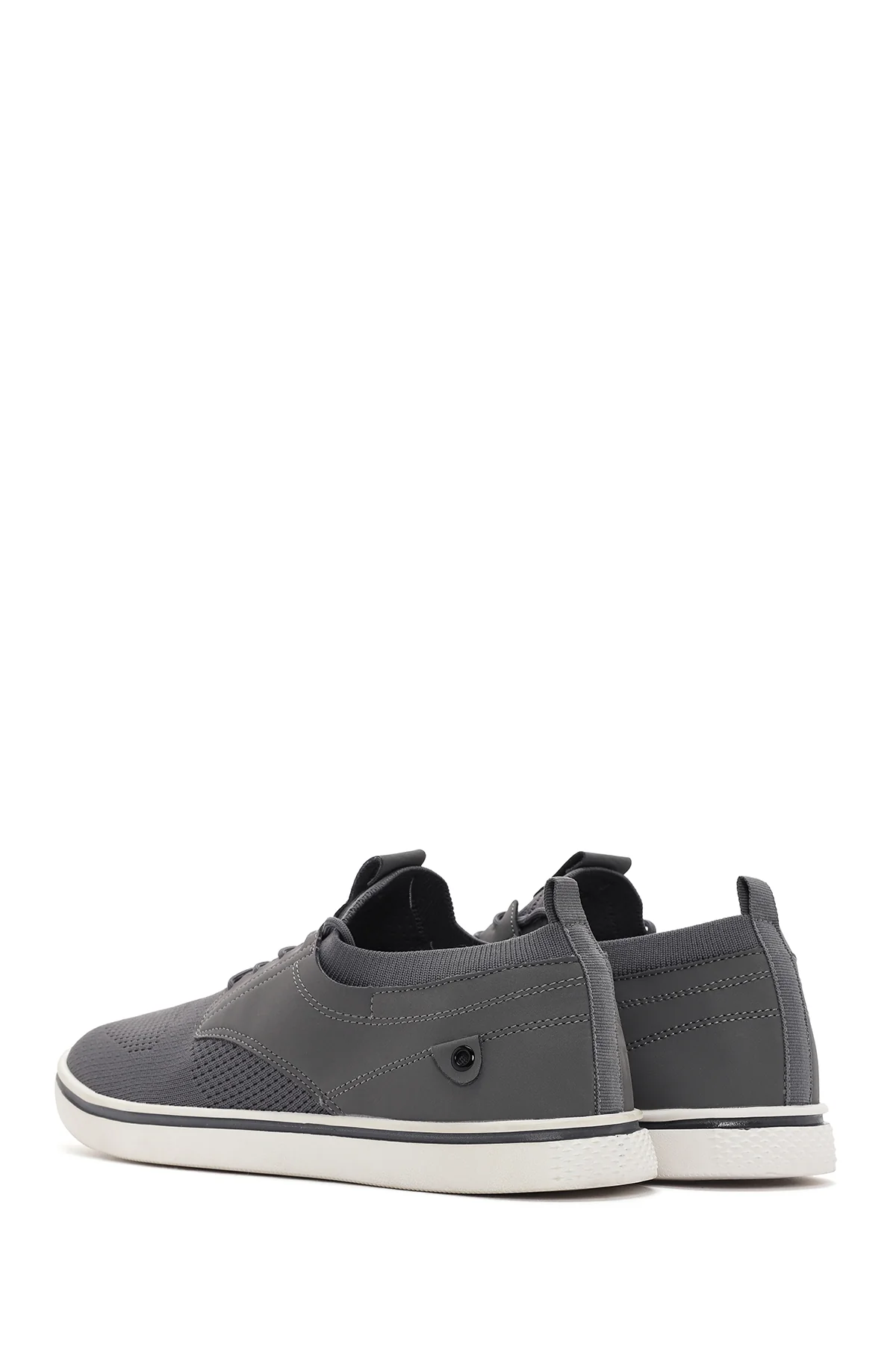 Erkek Gri Bağcıklı Kumaş Sneaker - Image 5