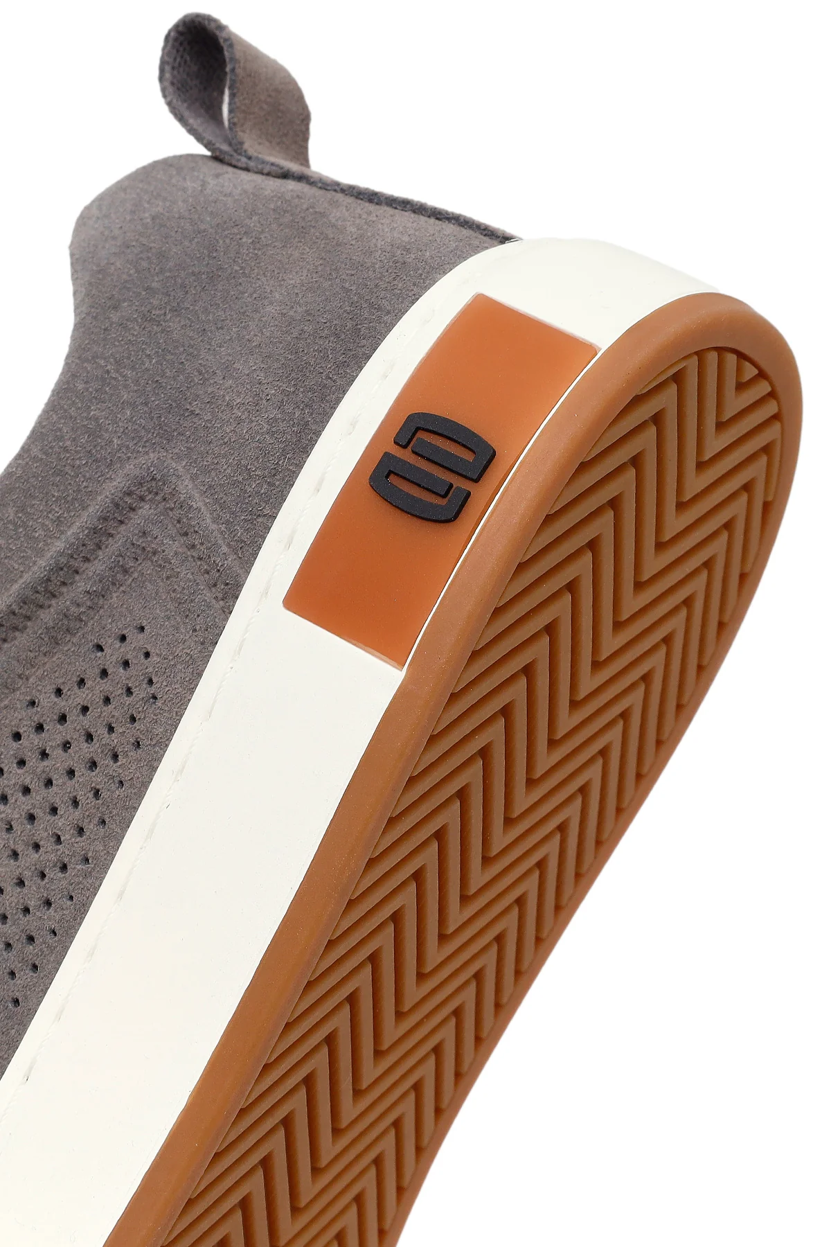 Erkek Gri Bağcıklı Süet Deri Sneaker - Image 8
