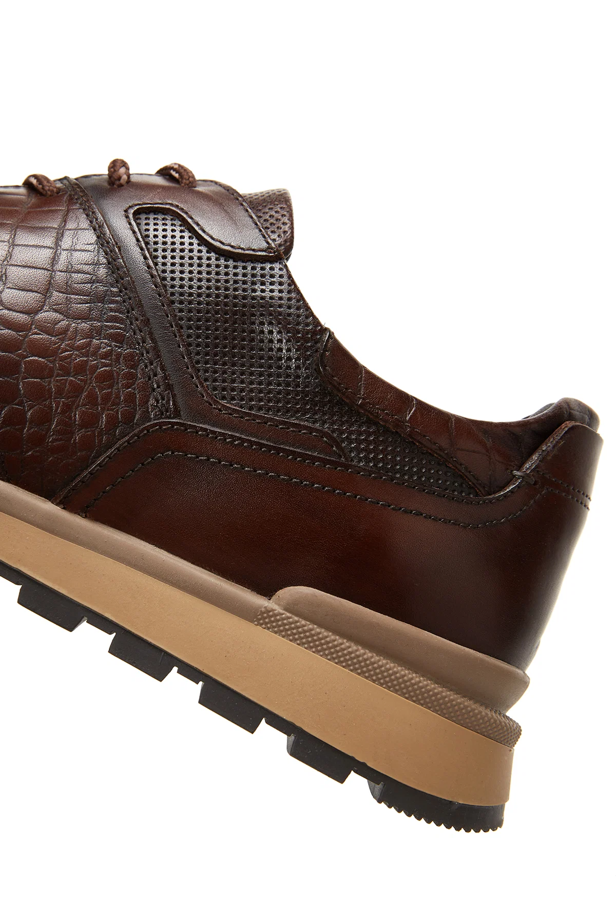 Erkek Kahverengi Bağcıklı Deri Casual Sneaker - Image 8