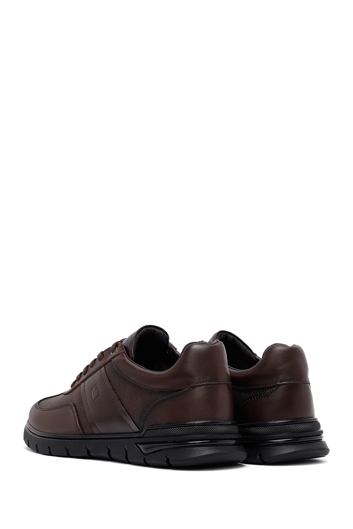 Erkek Kahverengi Bağcıklı Deri Casual Sneaker - Image 5