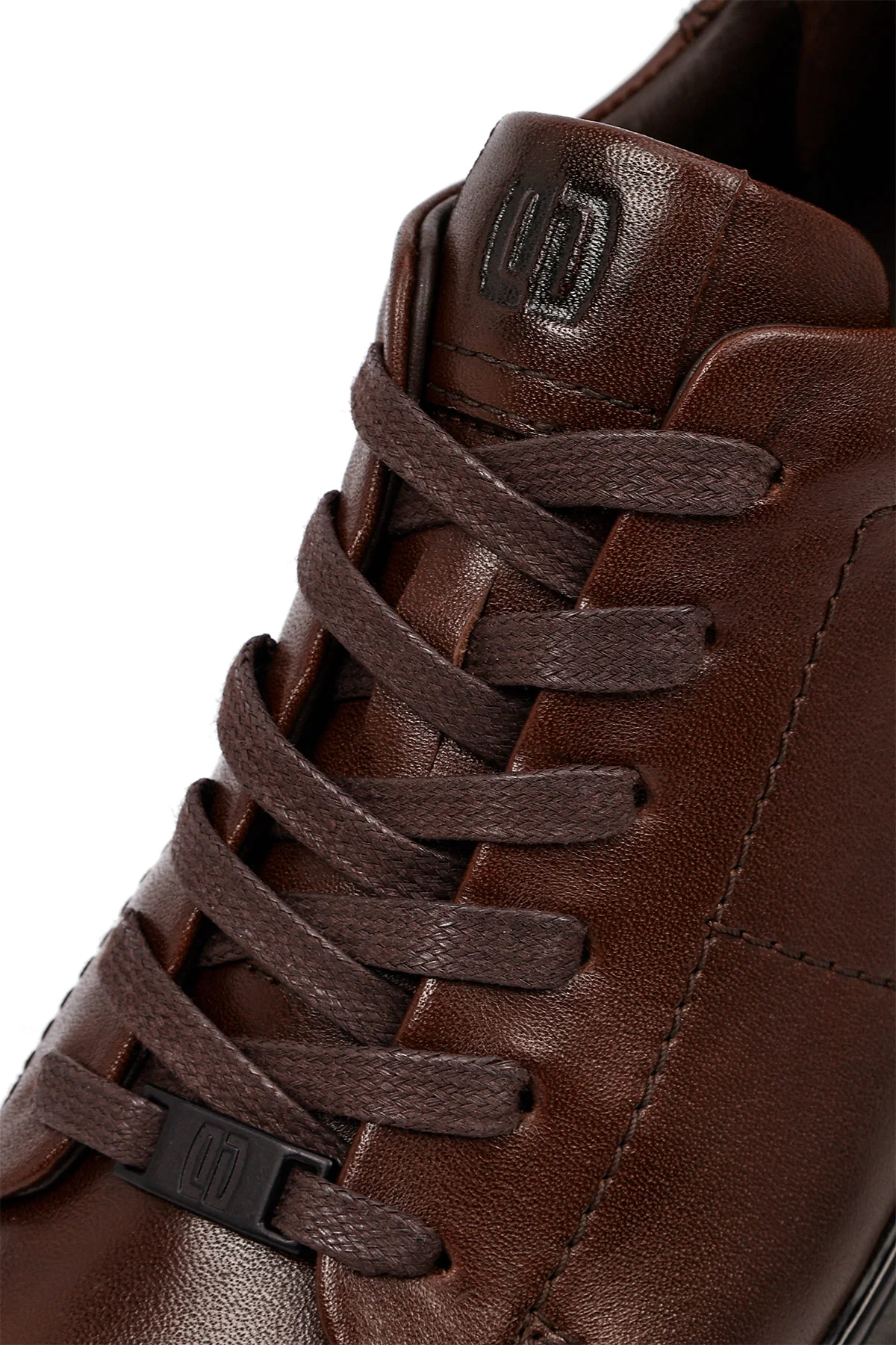 Erkek Kahverengi Bağcıklı Deri Casual Sneaker - Image 12