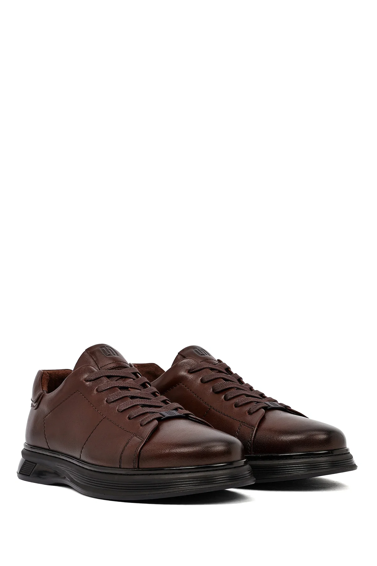 Erkek Kahverengi Bağcıklı Deri Casual Sneaker - Image 3