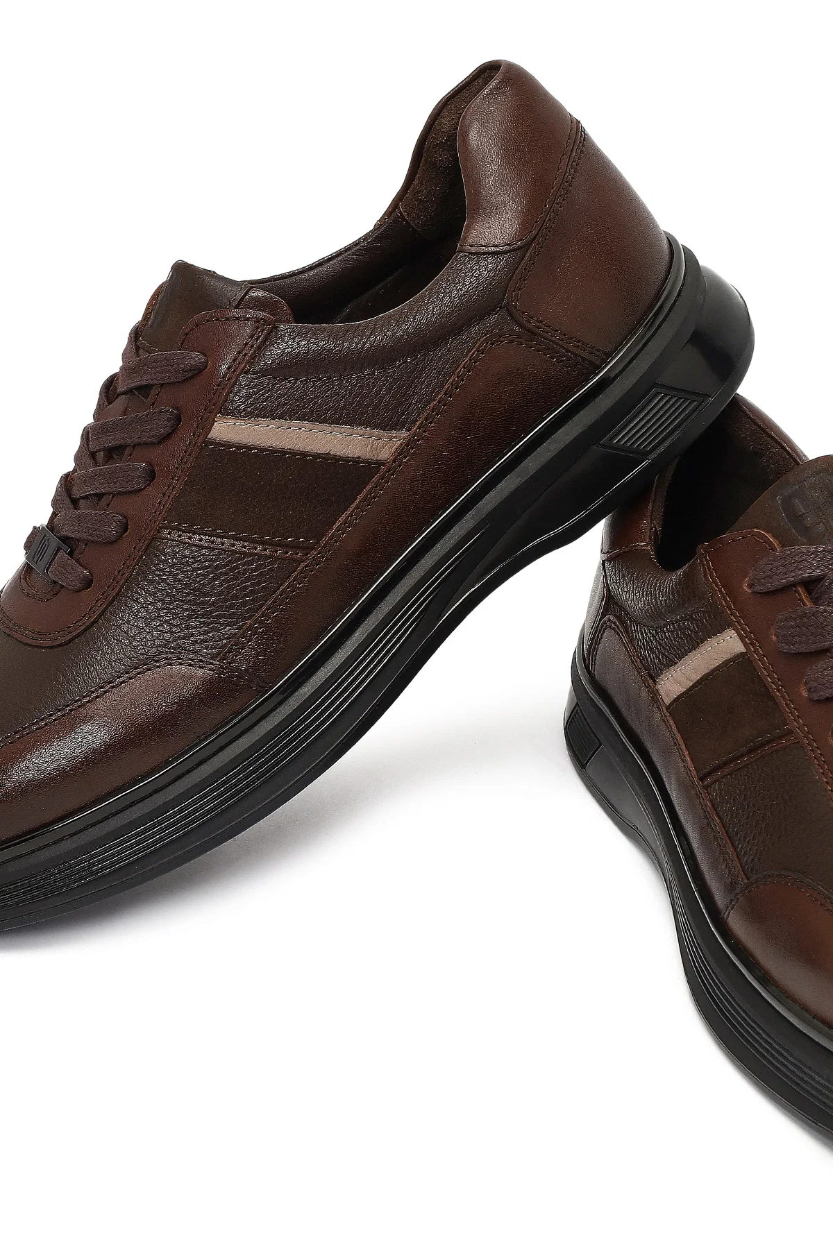 Erkek Kahverengi Bağcıklı Deri Casual Sneaker - Image 10