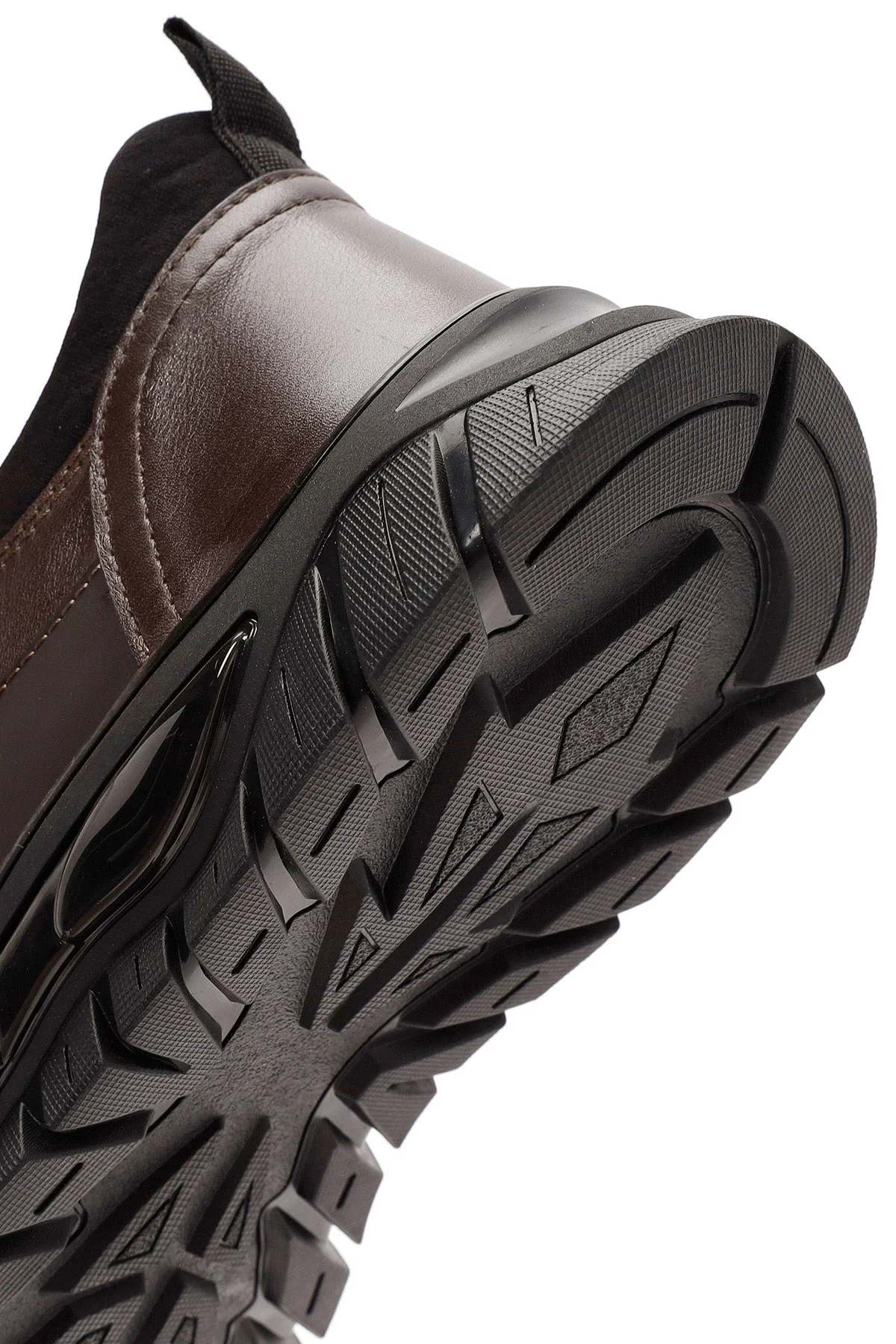 Erkek Kahverengi Bağcıklı Deri Sneaker - Image 8