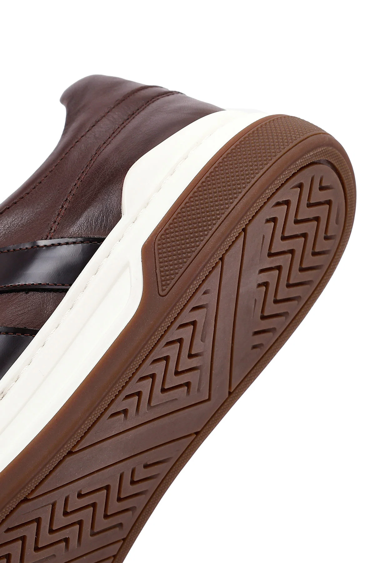 Erkek Kahverengi Bağcıklı Deri Sneaker - Image 11