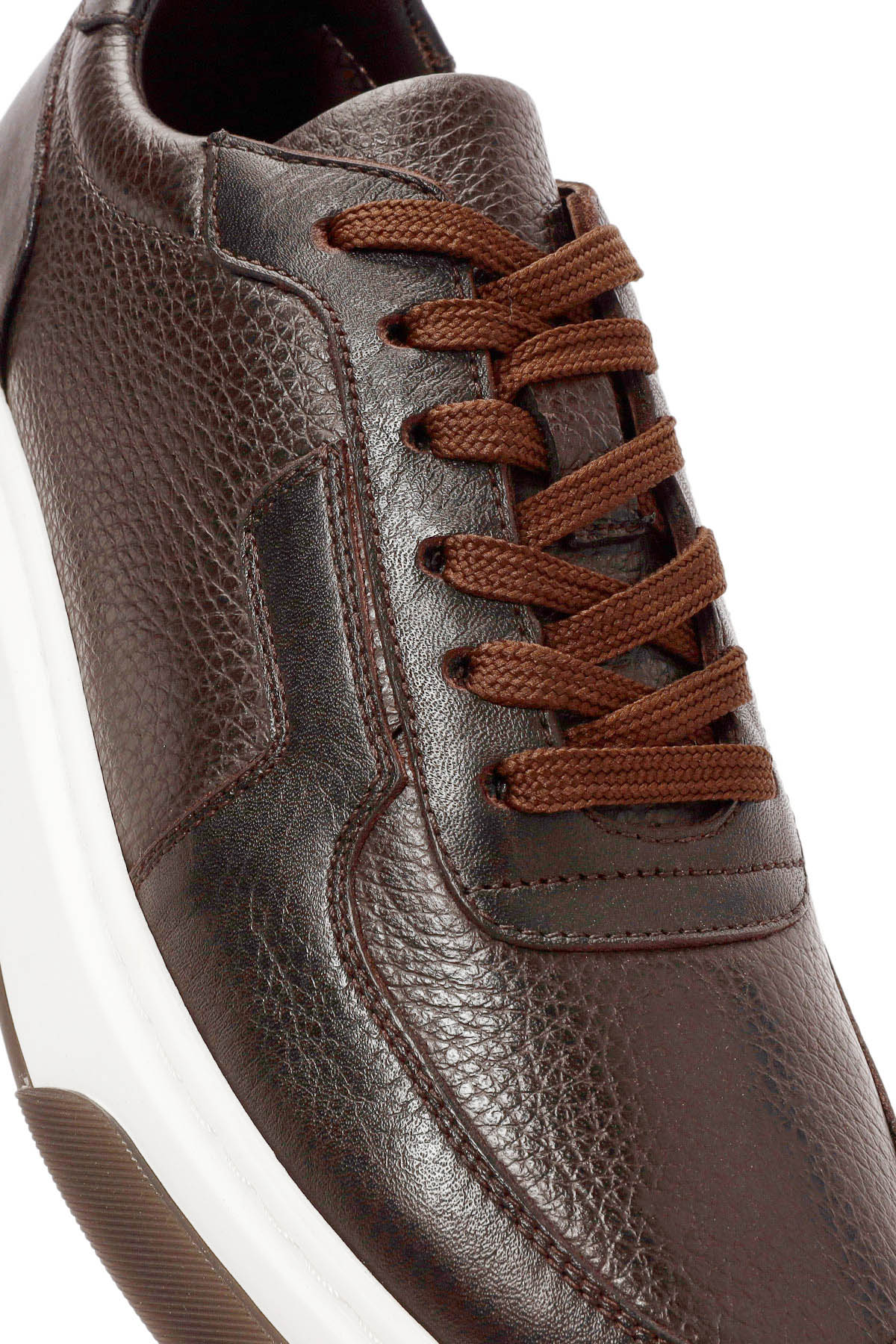 Erkek Kahverengi Bağcıklı Kalın Tabanlı Deri Sneaker - Image 9