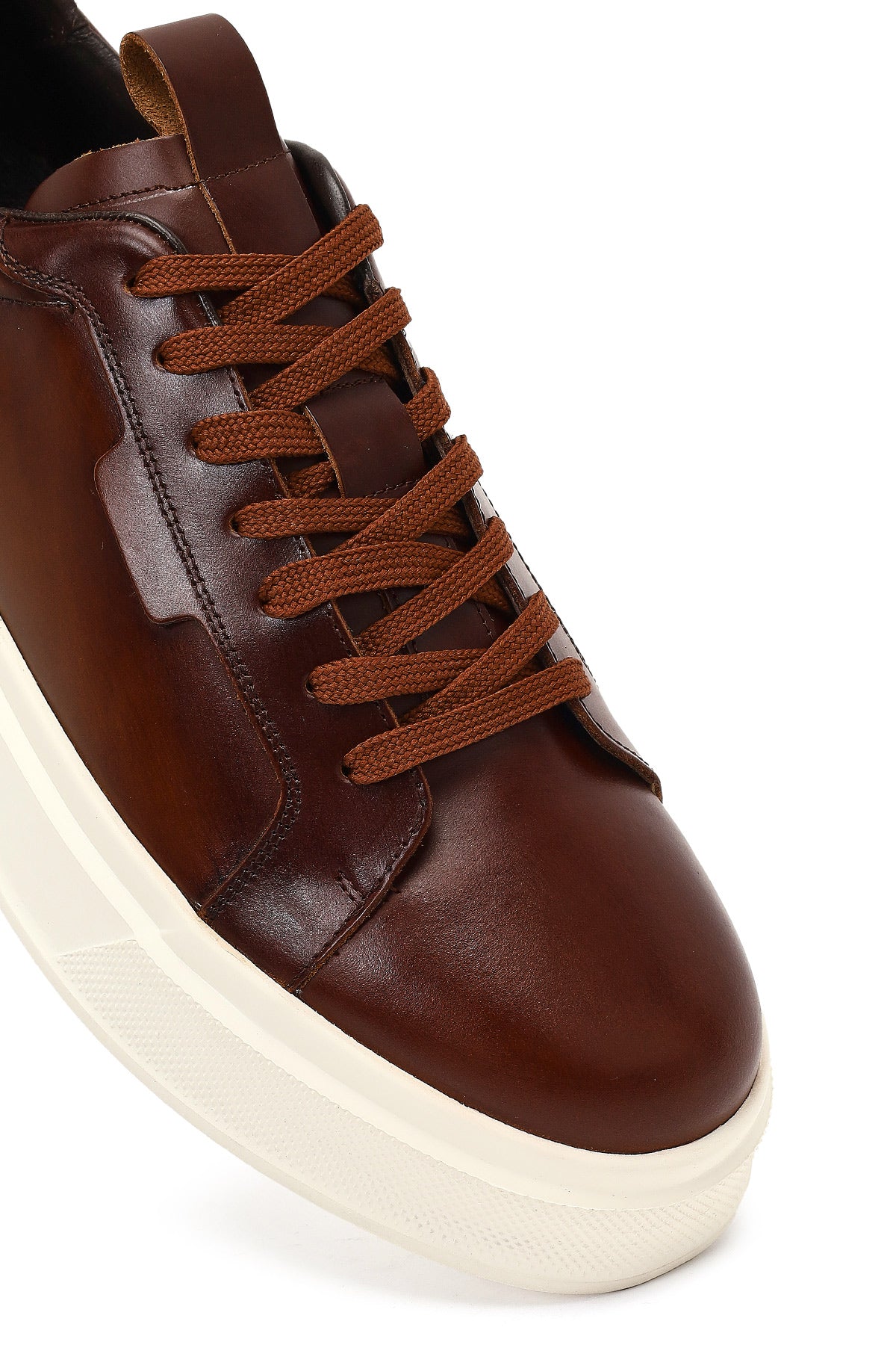 Erkek Kahverengi Bağcıklı Kalın Tabanlı Deri Sneaker - Image 8