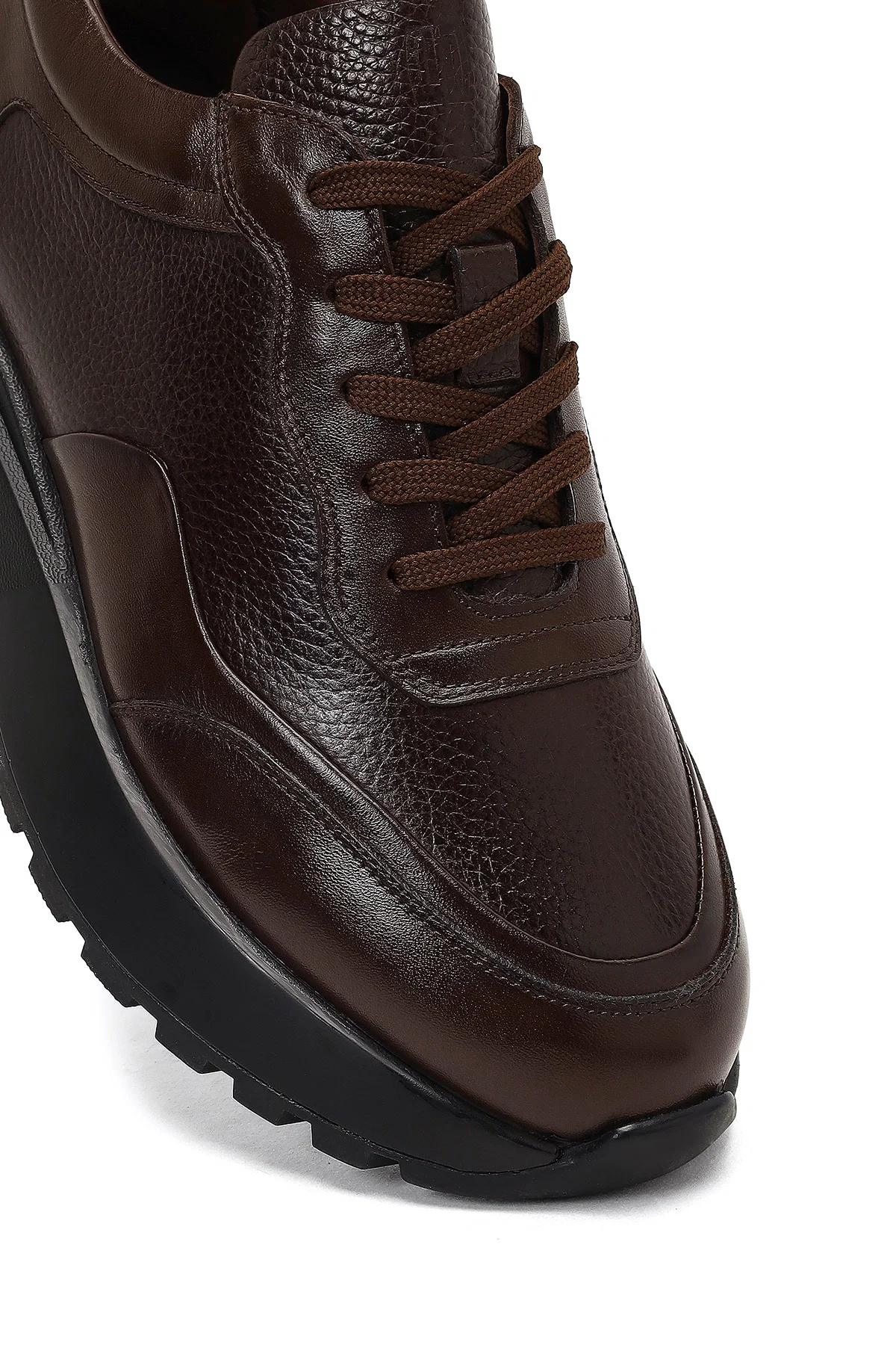 Erkek Kahverengi Bağcıklı Kalın Tabanlı Deri Sneaker - Image 9
