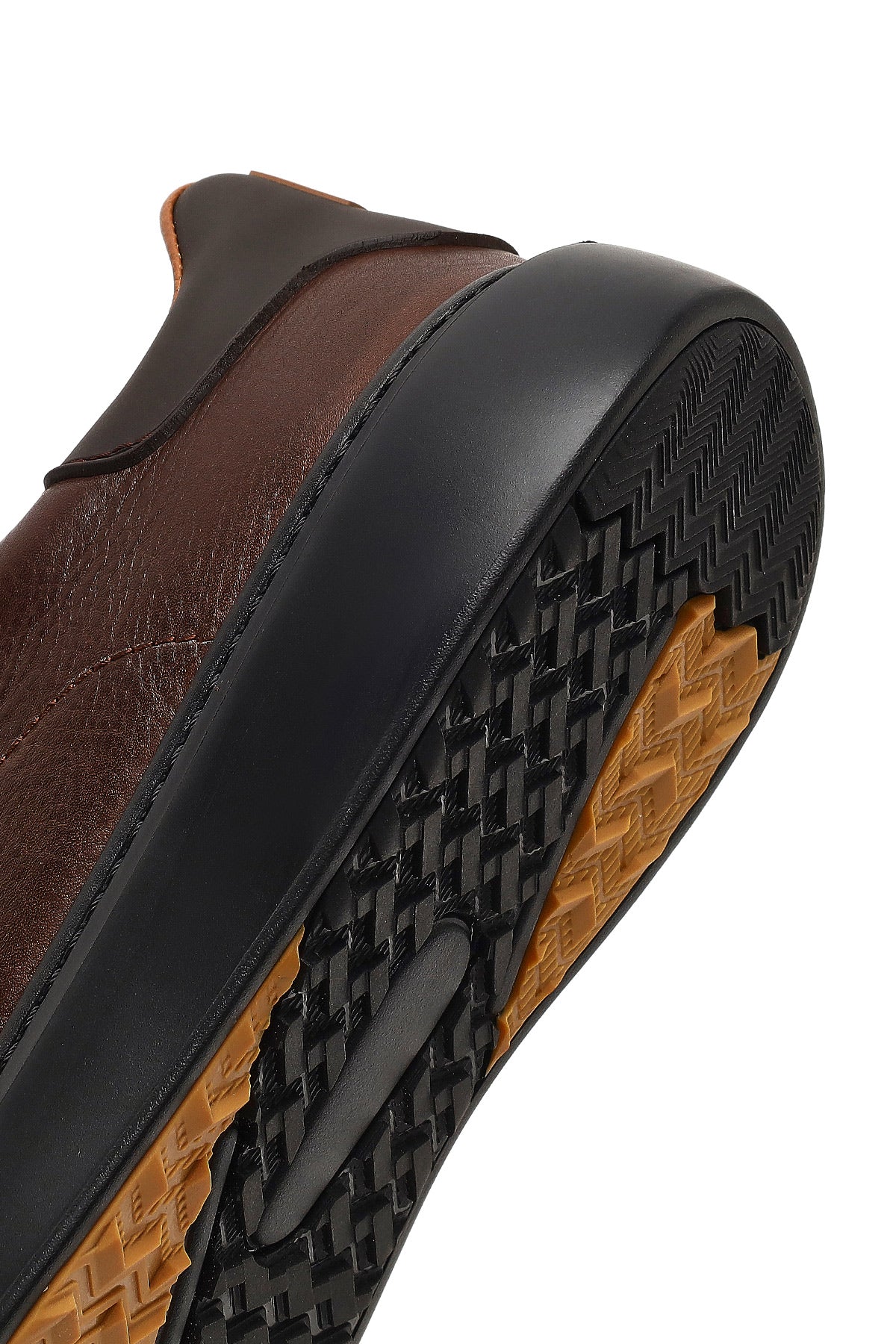 Erkek Kahverengi Bağcıklı Kalın Tabanlı Deri Sneaker - Image 8