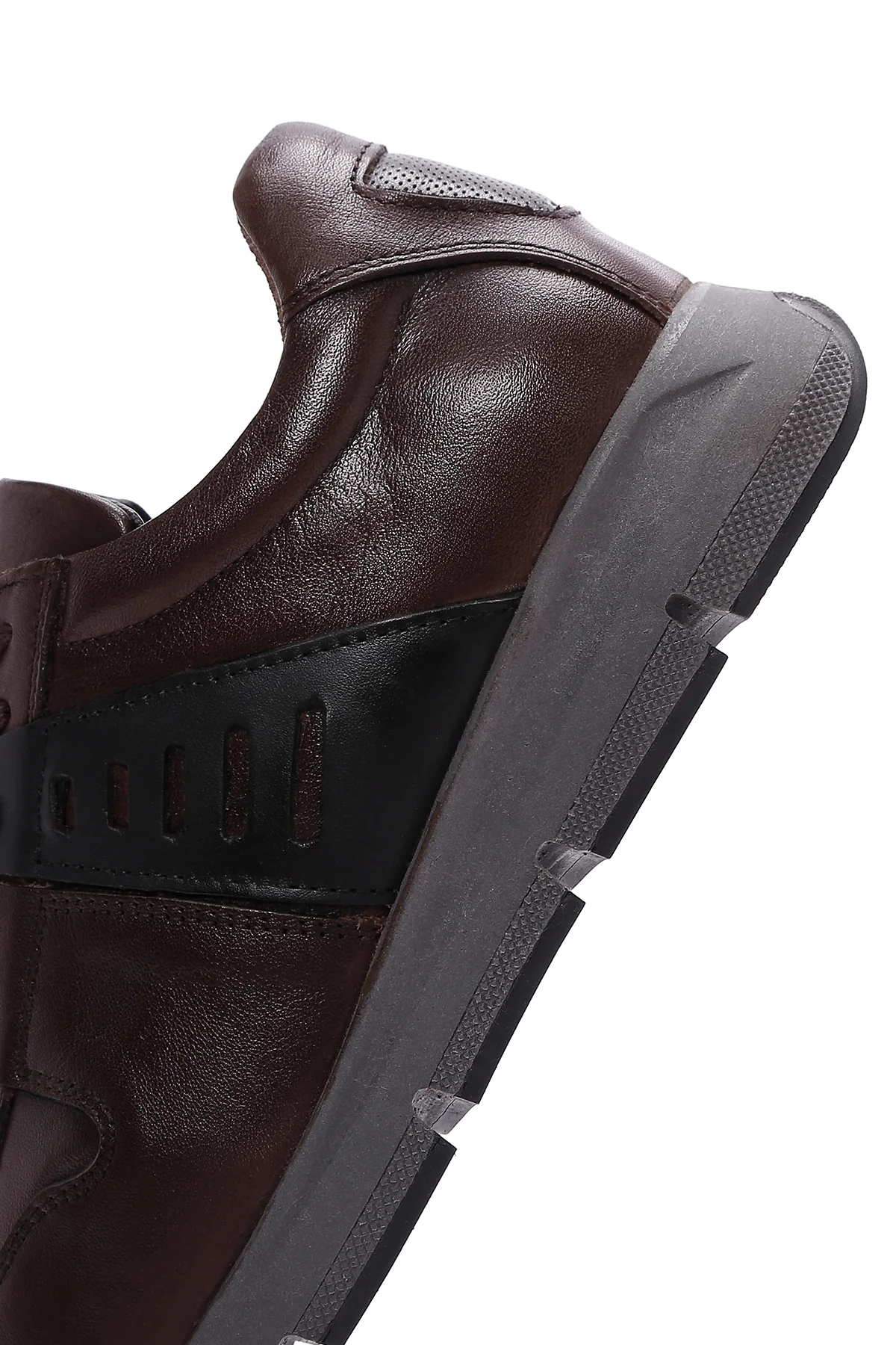 Erkek Kahverengi Deri Casual Sneaker - Image 6