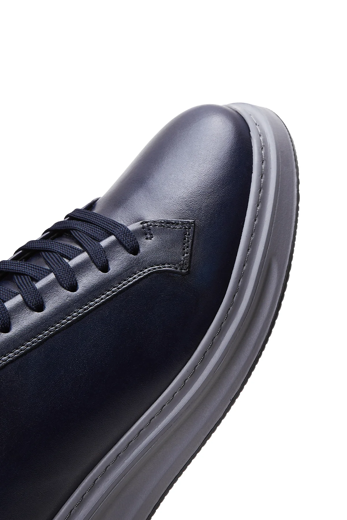Erkek Lacivert Bağcıklı Deri Sneaker - Image 7