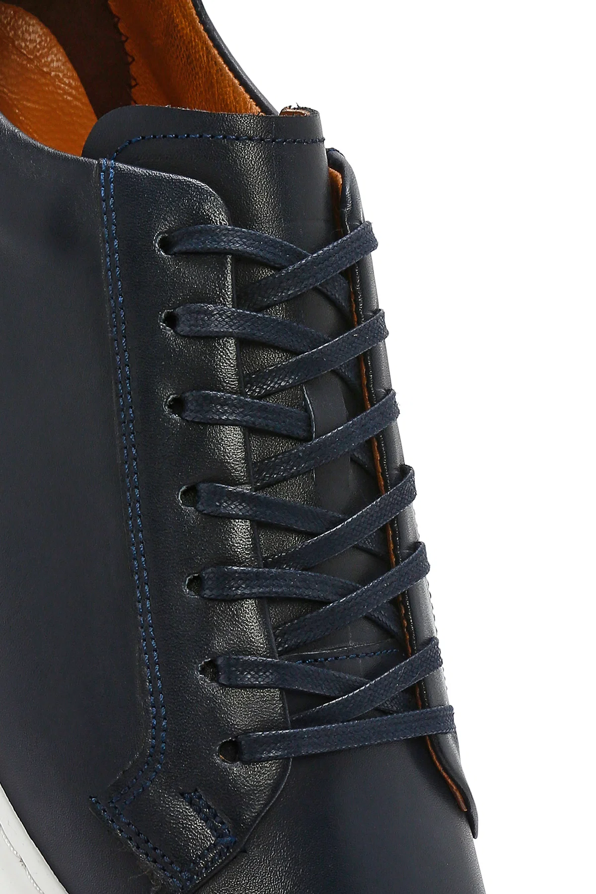 Erkek Lacivert Bağcıklı Deri Sneaker - Image 9