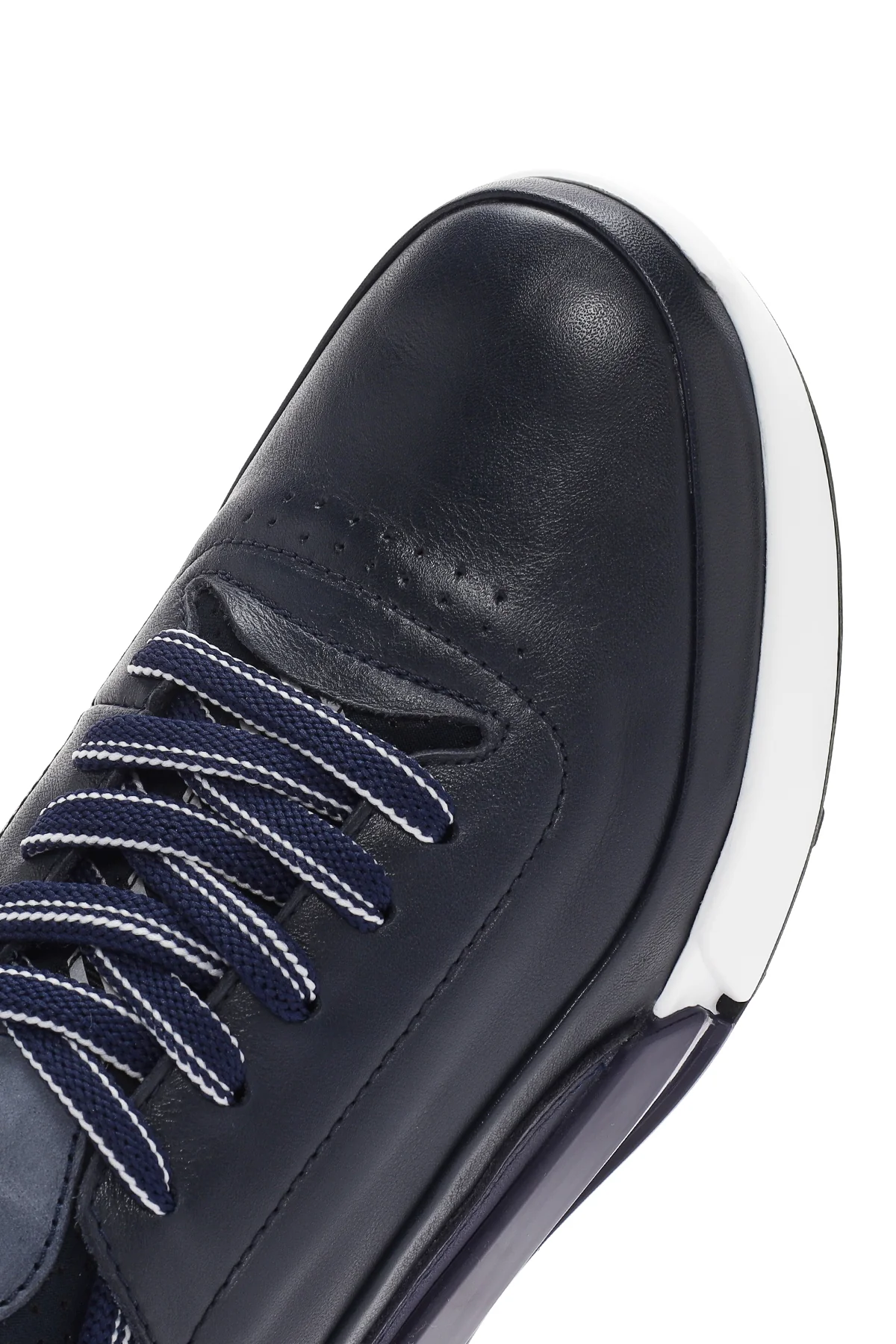 Erkek Lacivert Bağcıklı Kalın Tabanlı Deri Sneaker - Image 10
