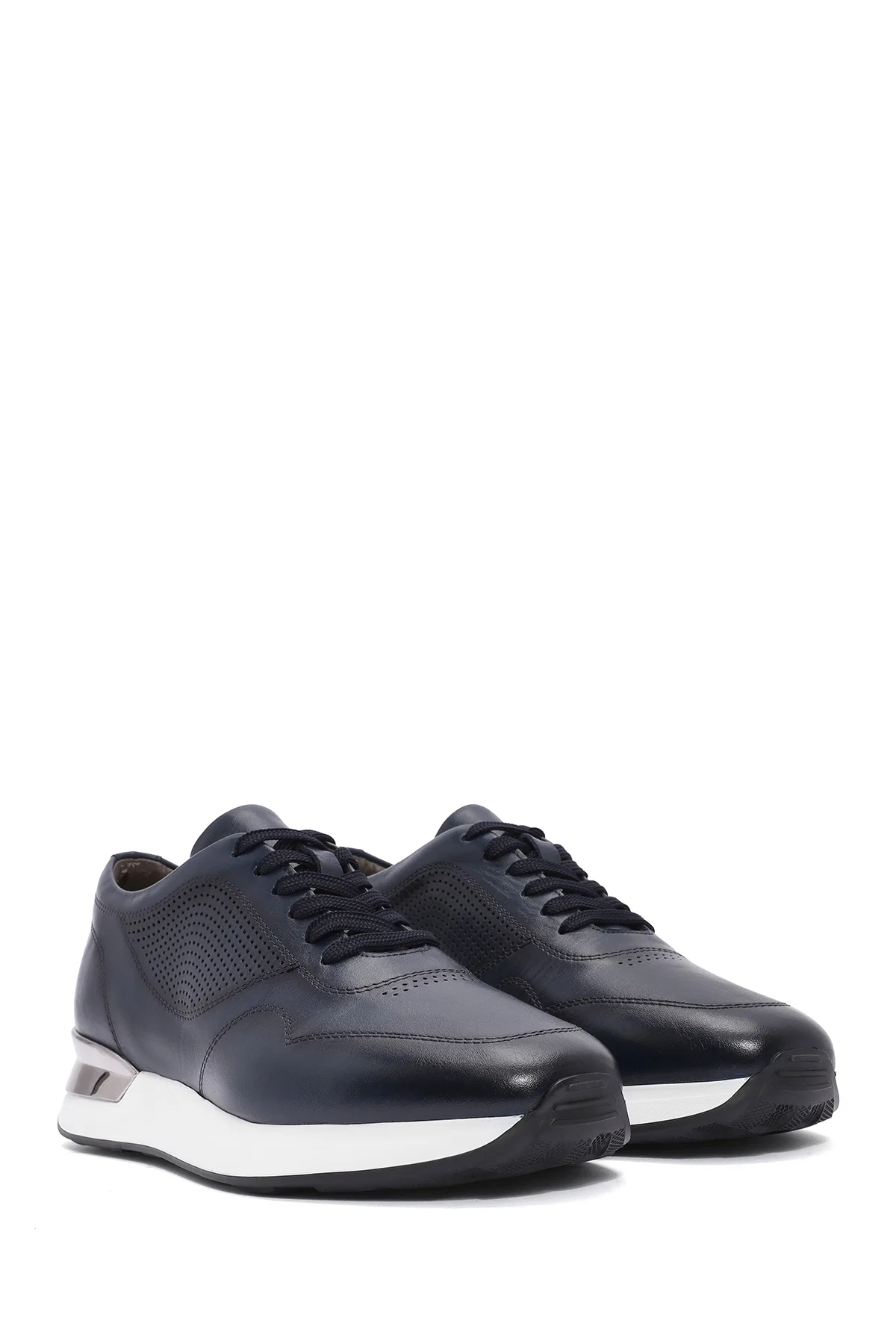 Erkek Lacivert Bağcıklı Kalın Tabanlı Deri Sneaker - Image 3