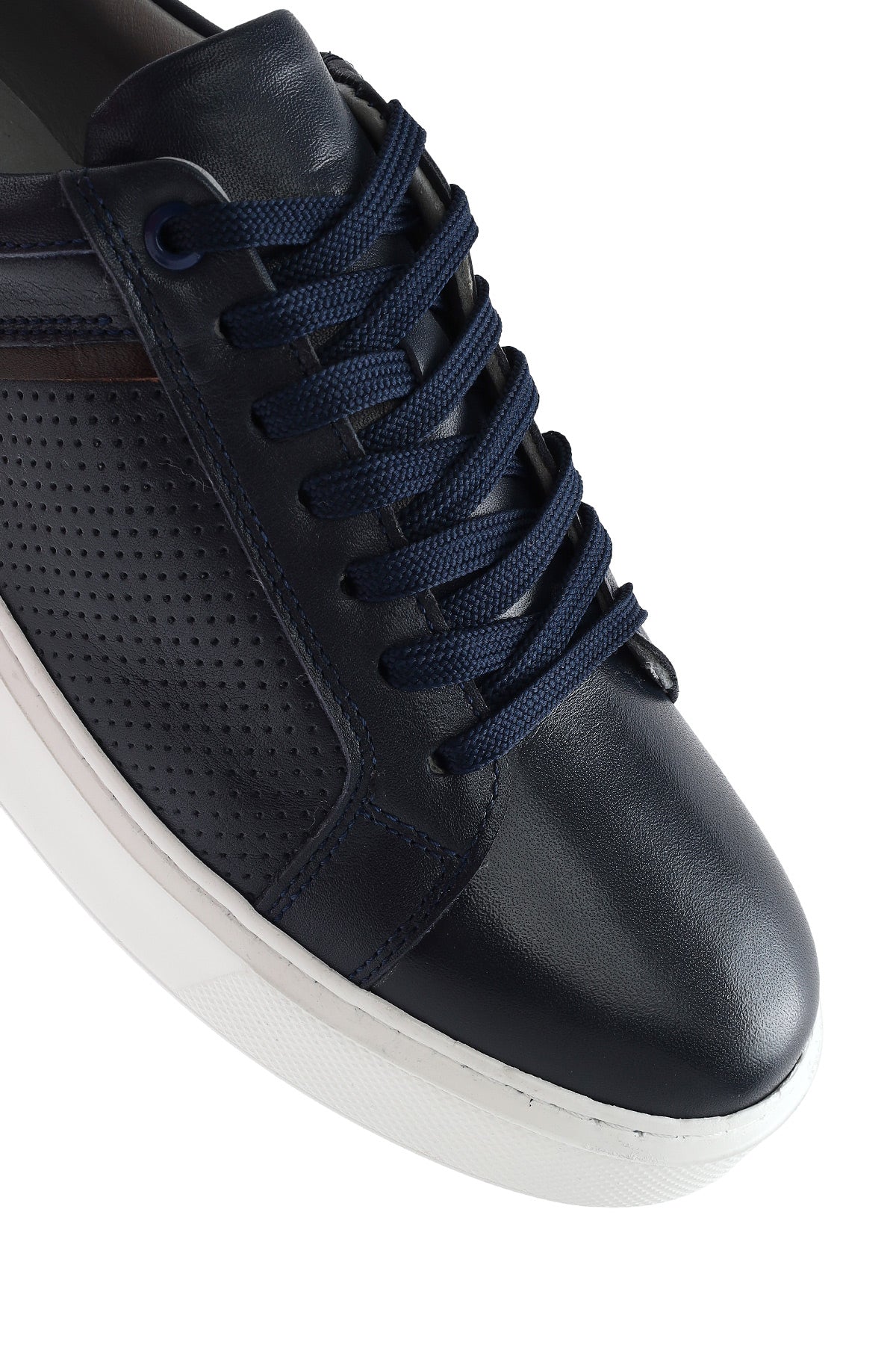 Erkek Lacivert Bağcıklı Kalın Tabanlı Deri Sneaker - Image 10