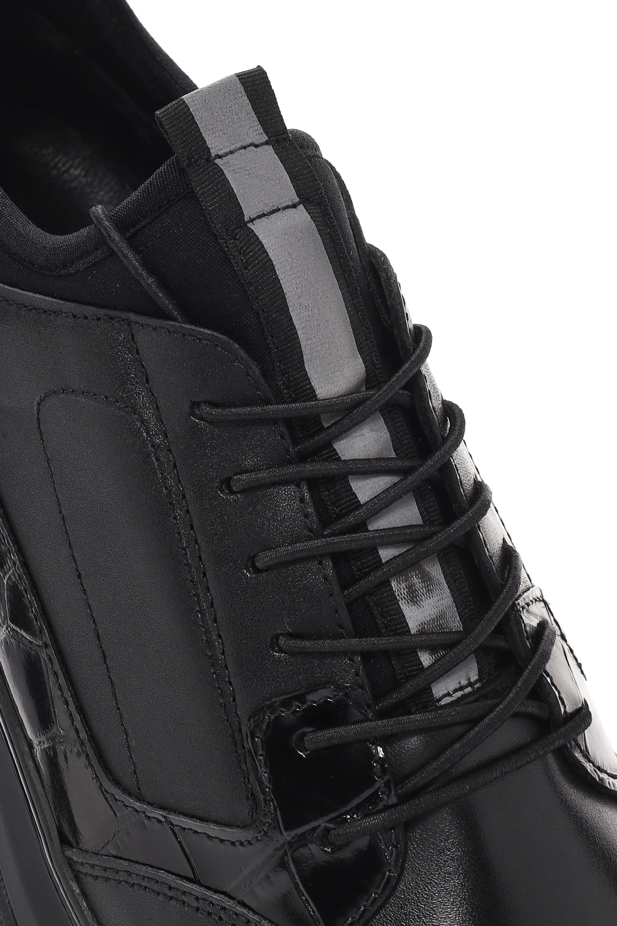 Erkek Siyah Bağcıklı Deri Casual Sneaker - Image 10
