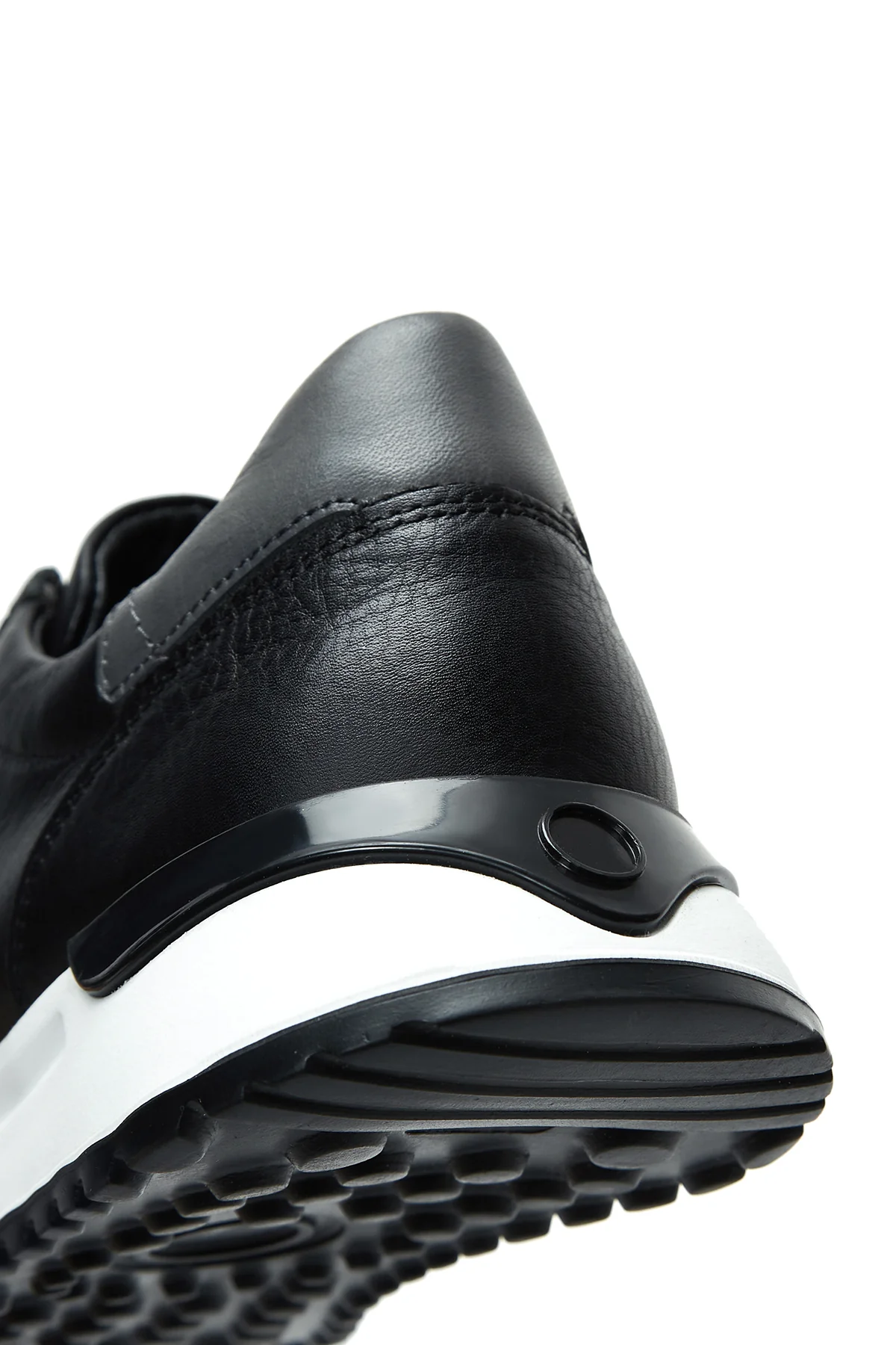 Erkek Siyah Bağcıklı Deri Casual Sneaker - Image 8