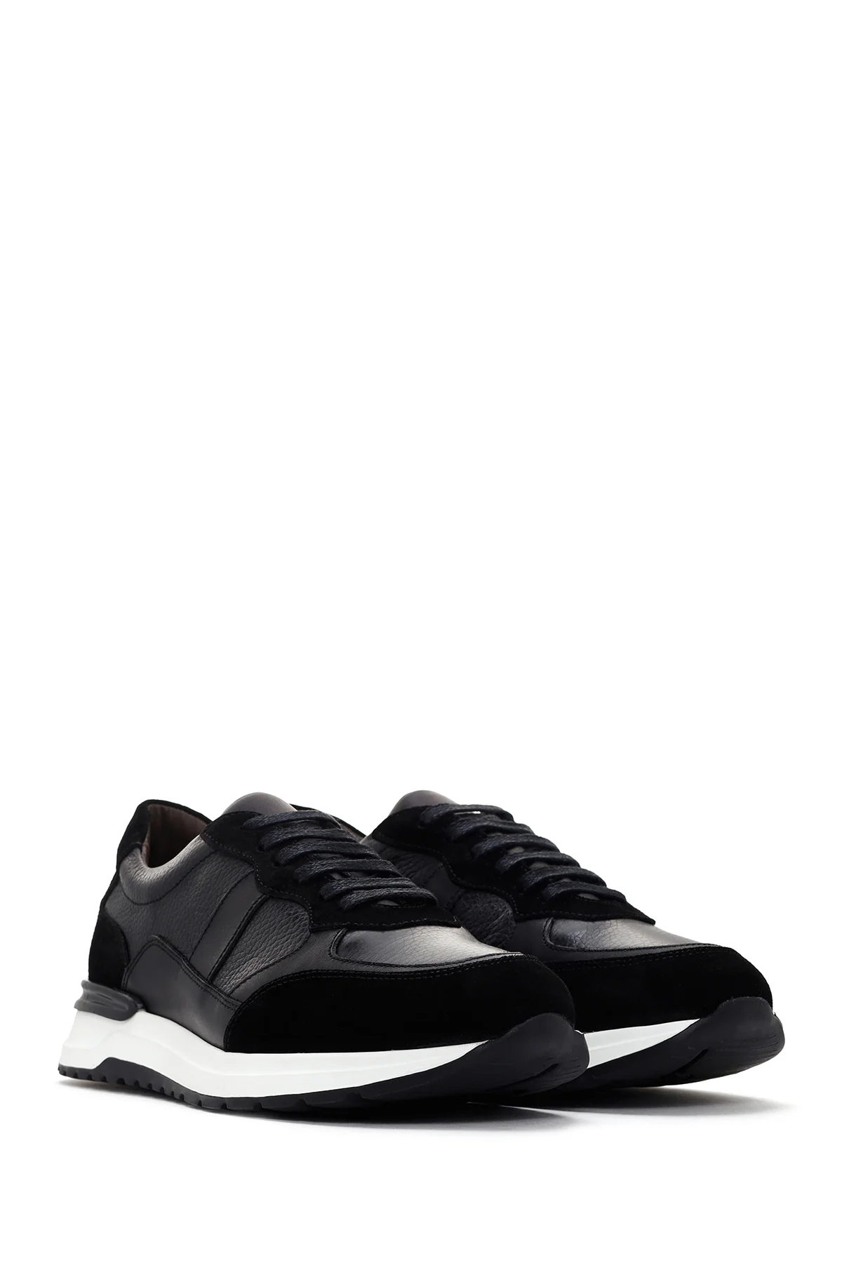 Erkek Siyah Bağcıklı Deri Casual Sneaker - Image 3