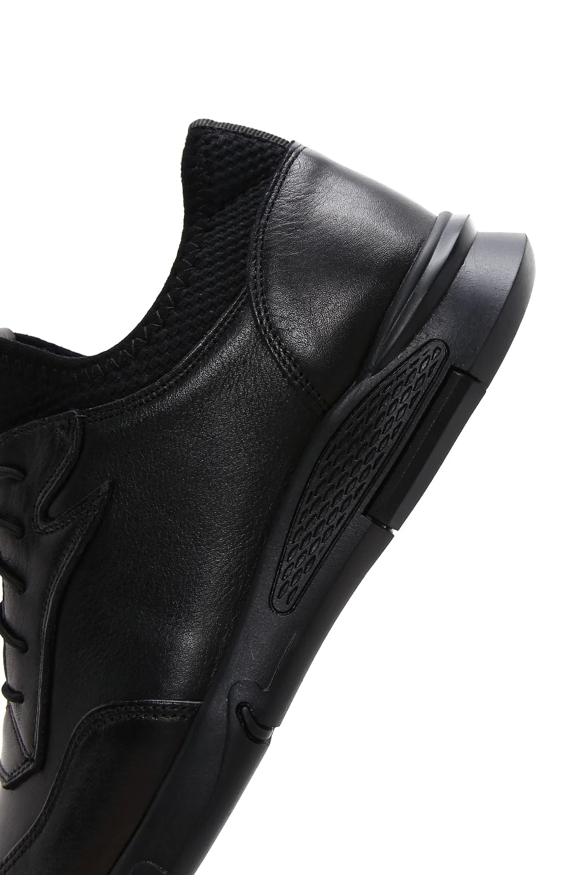 Erkek Siyah Bağcıklı Deri Casual Sneaker - Image 7