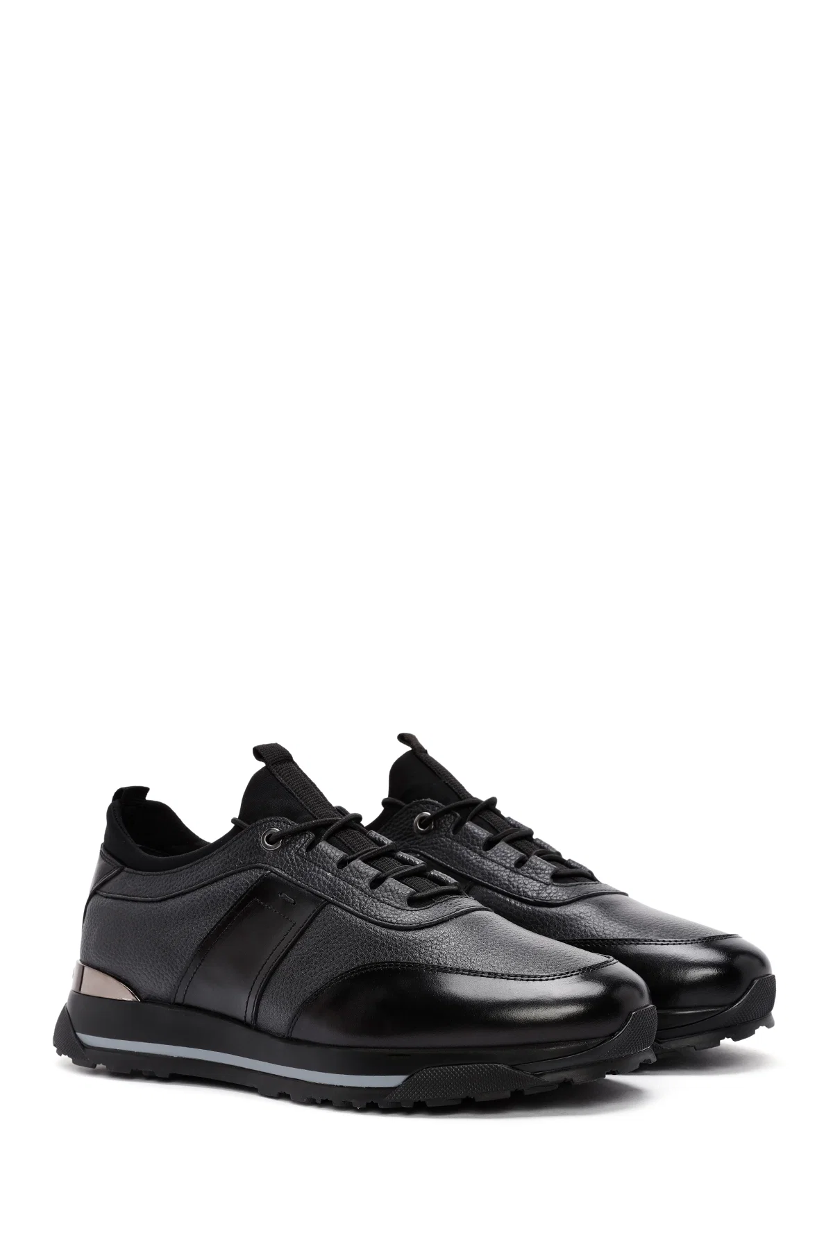 Erkek Siyah Bağcıklı Deri Casual Sneaker - Image 3