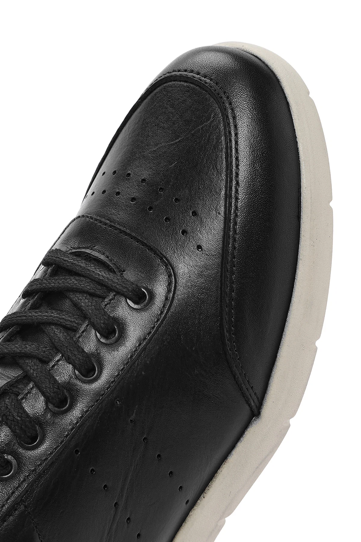 Erkek Siyah Bağcıklı Deri Casual Sneaker - Image 9