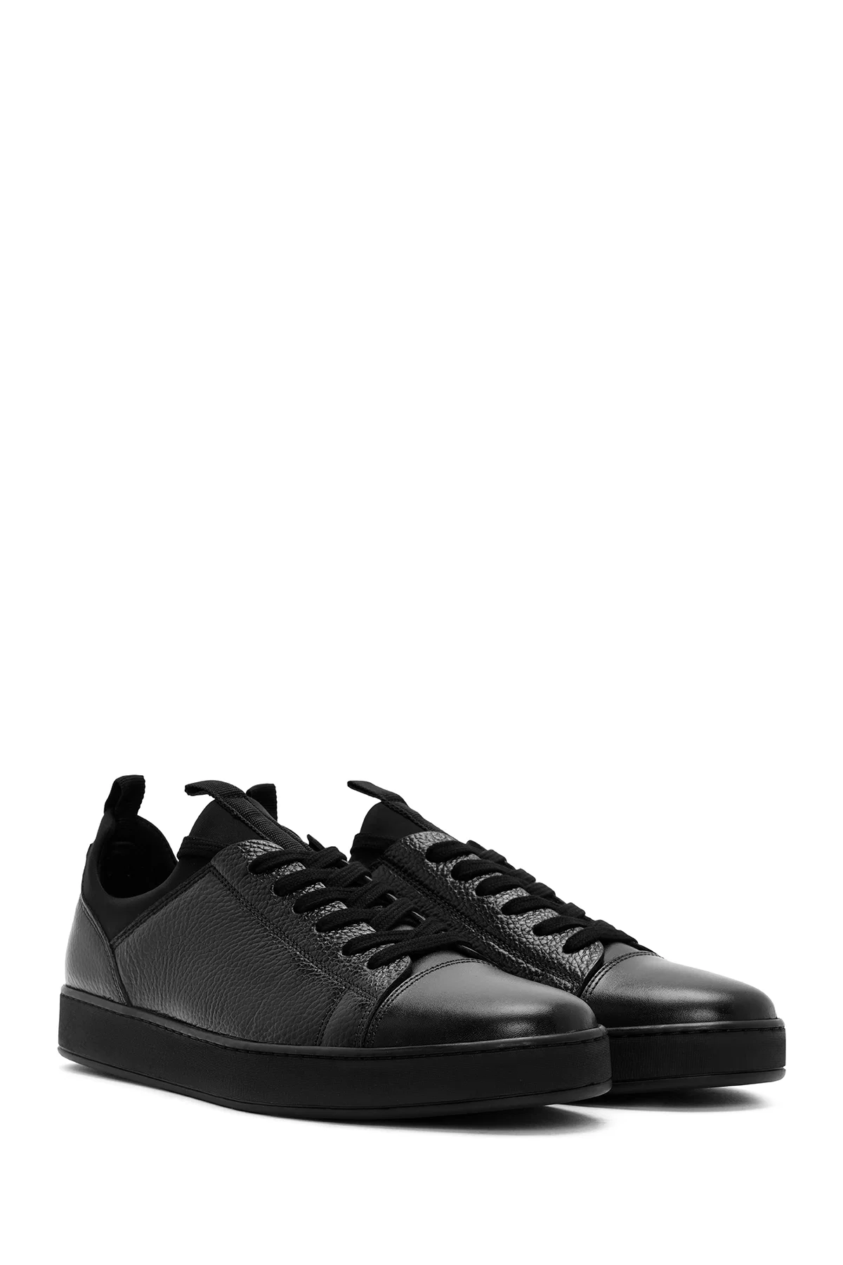 Erkek Siyah Bağcıklı Deri Casual Sneaker - Image 3