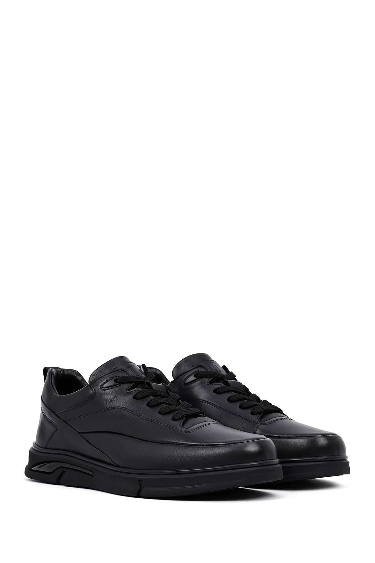 Erkek Siyah Bağcıklı Deri Casual Sneaker - Image 3