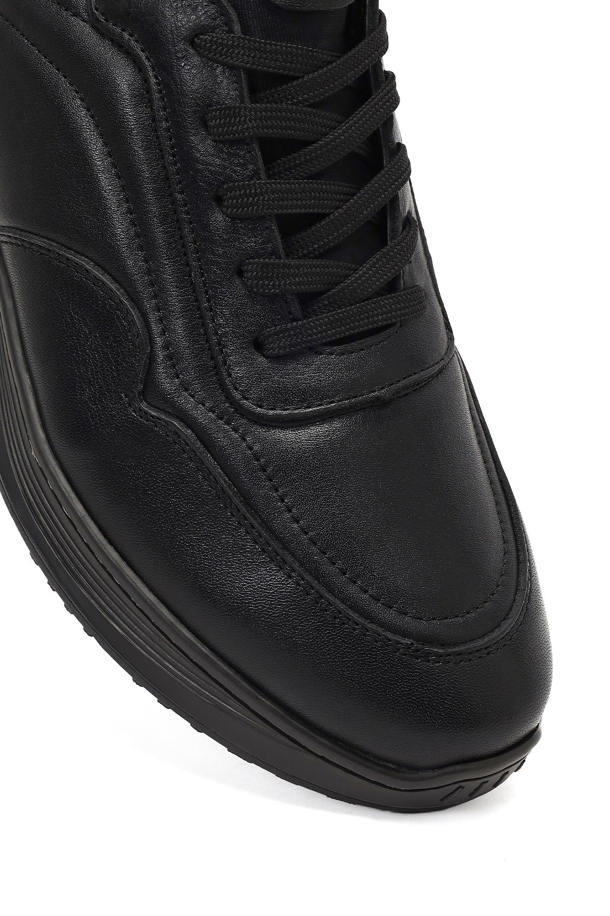 Erkek Siyah Bağcıklı Kalın Tabanlı Deri Casual Sneaker - Image 9
