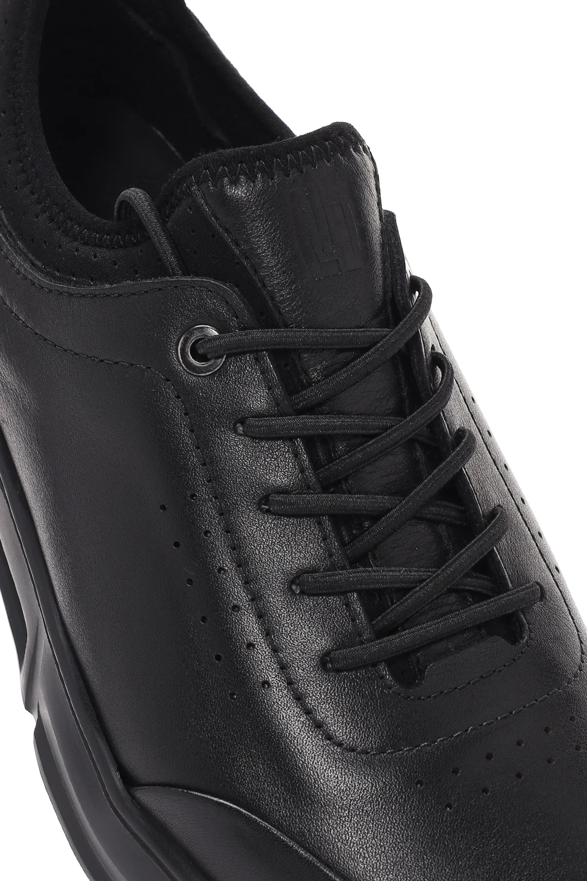 Erkek Siyah Bağcıklı Deri Sneaker - Image 9