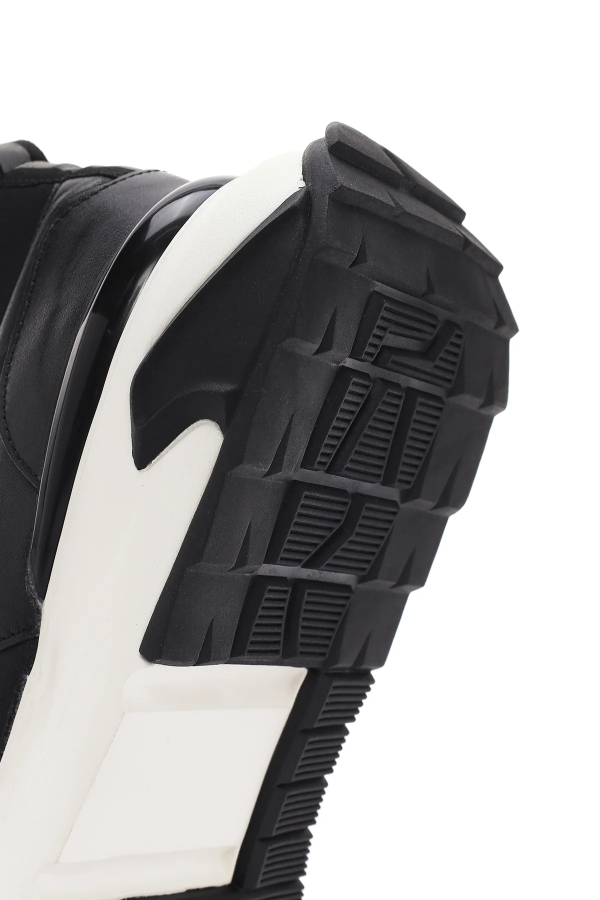 Erkek Siyah Bağcıklı Deri Sneaker - Image 8
