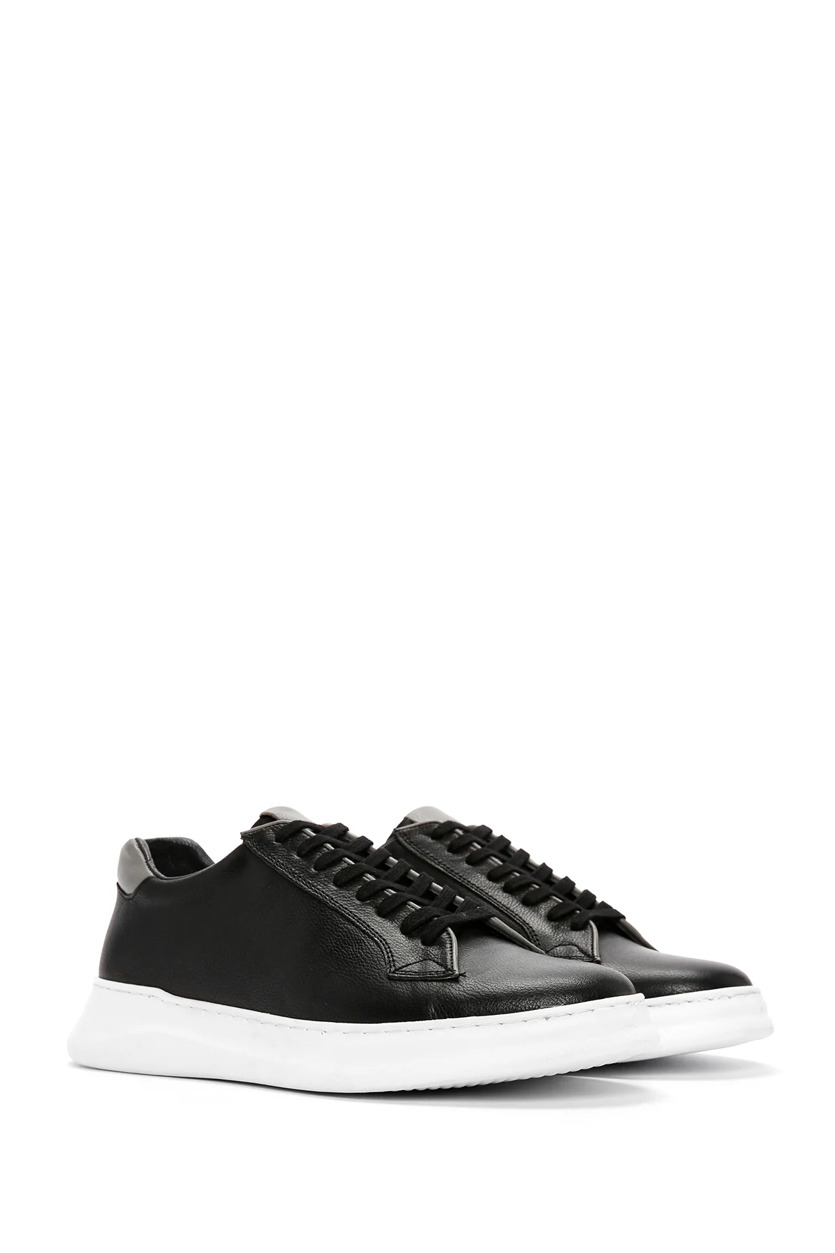 Erkek Siyah Bağcıklı Deri Sneaker - Image 3