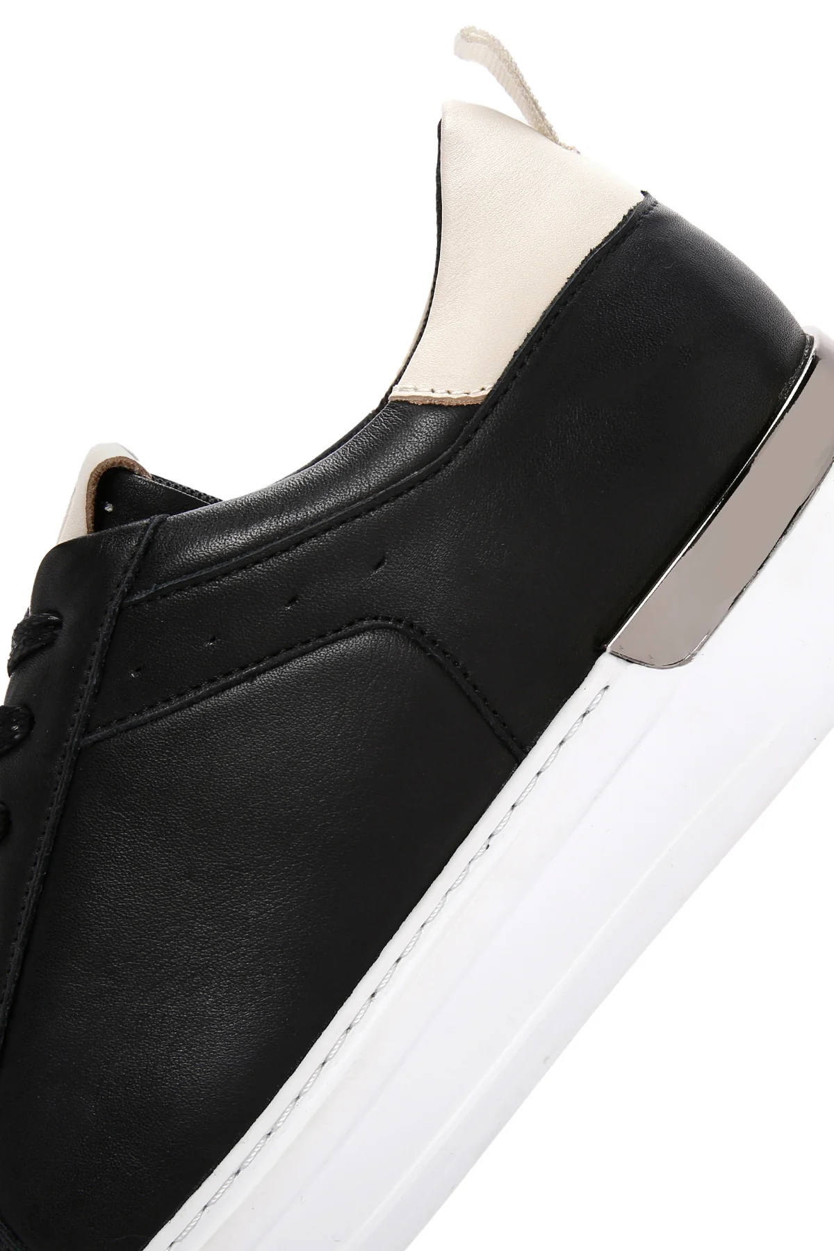 Erkek Siyah Bağcıklı Deri Sneaker - Image 8