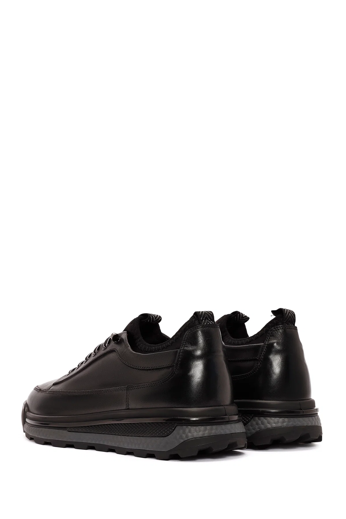 Erkek Siyah Bağcıklı Deri Sneaker - Image 5