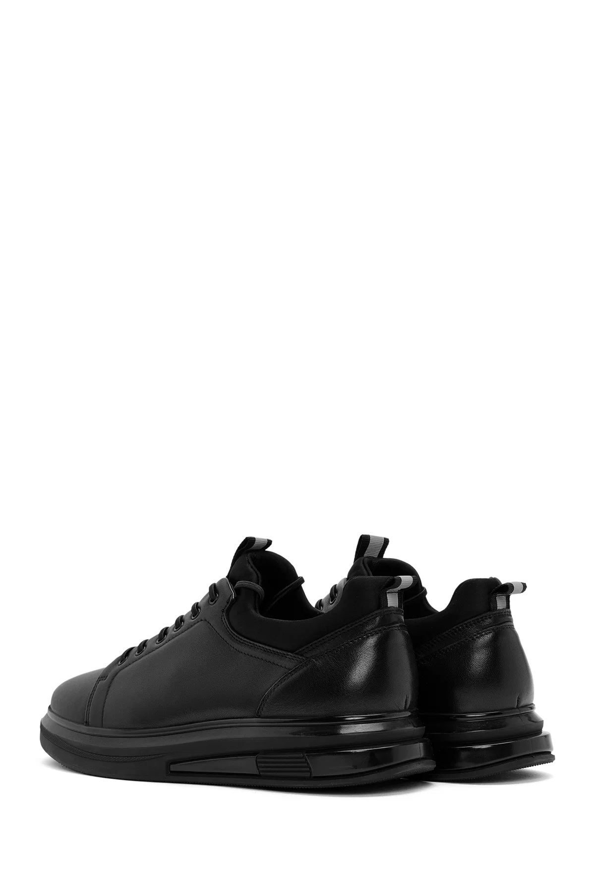 Erkek Siyah Bağcıklı Deri Sneaker - Image 5
