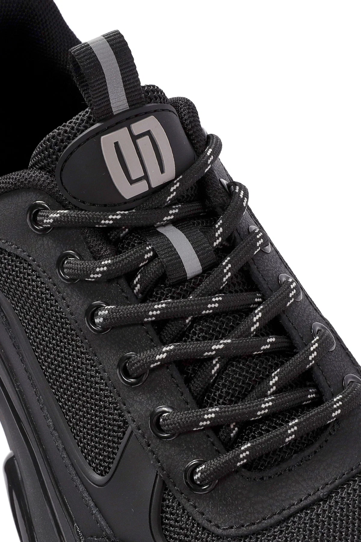 Erkek Siyah Bağcıklı Deri Sneaker - Image 10