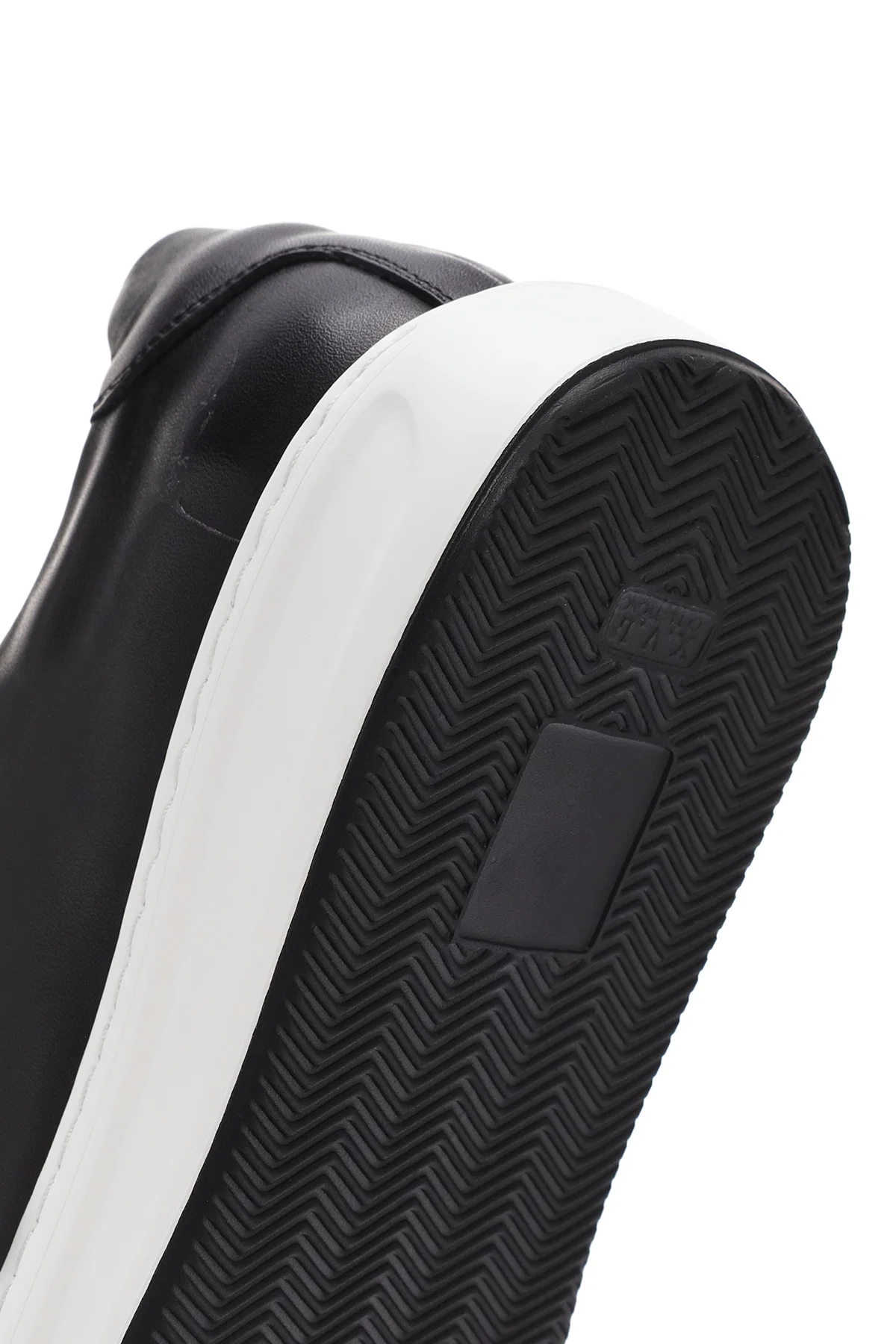 Erkek Siyah Bağcıklı Deri Sneaker - Image 8
