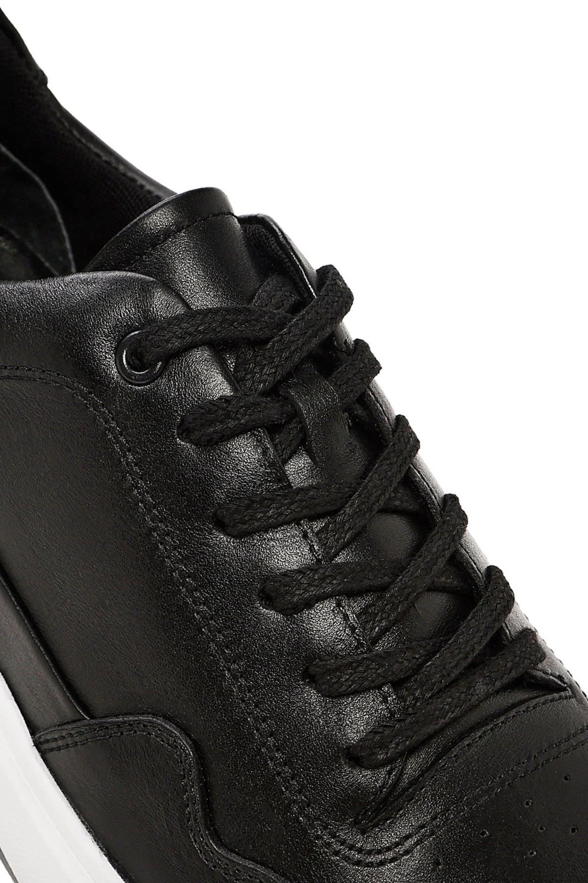 Erkek Siyah Bağcıklı Deri Sneaker - Image 9